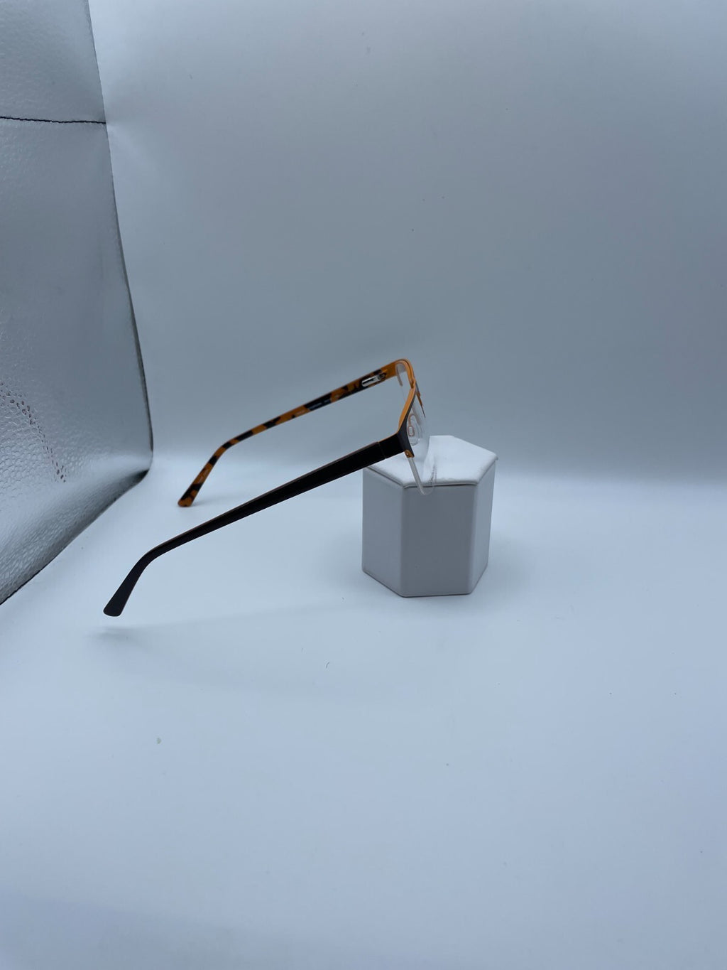 Cole Haan Brand CH4054 Model 54 Eye Brown NEW