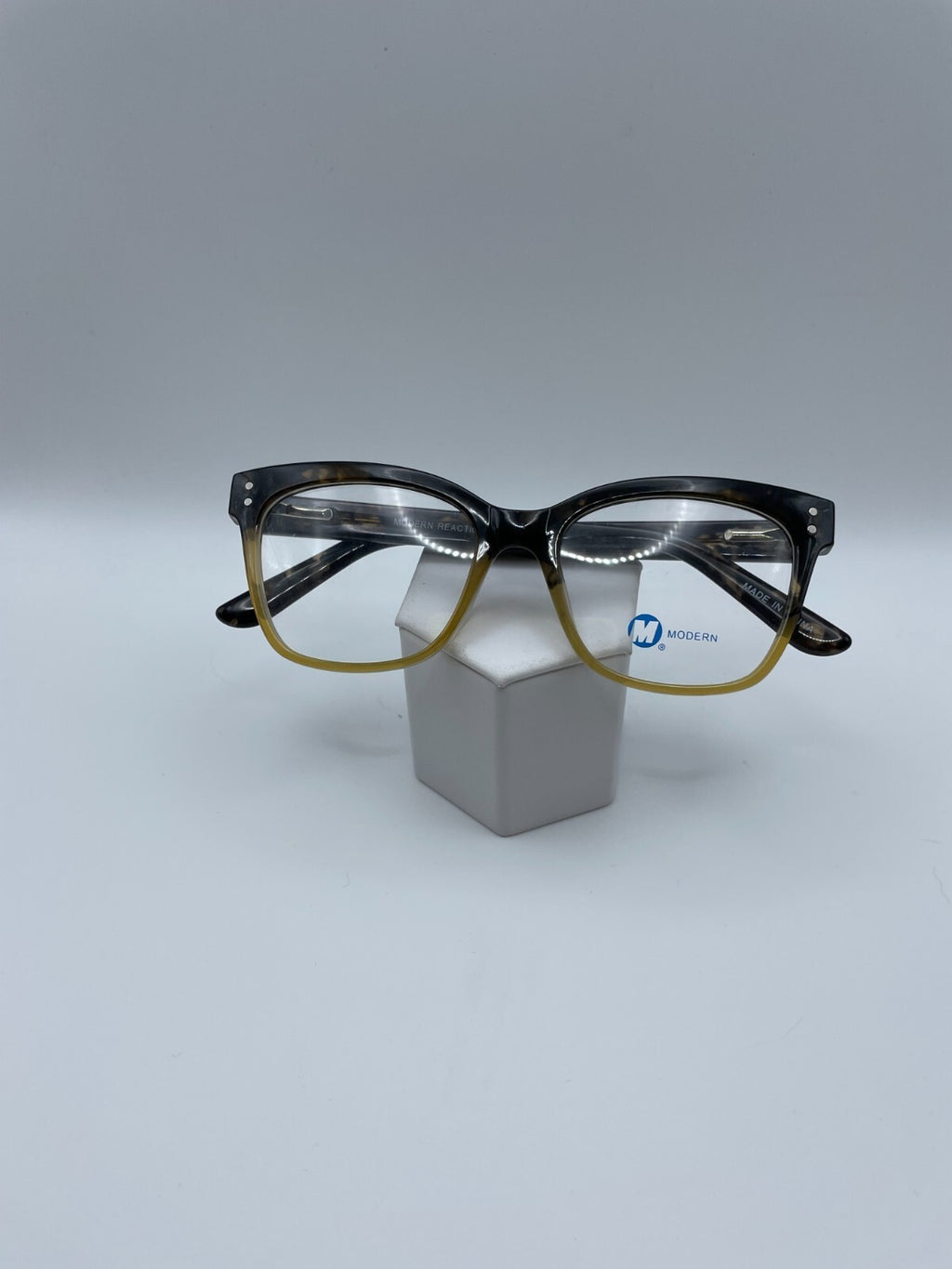 Modern Optical Brand Reaction Model 51 Eye Tortoise Blond NEW