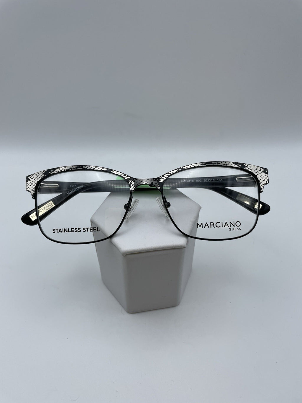 Guess Marciano Brand GM 0318 Model 52 Eye Black NEW