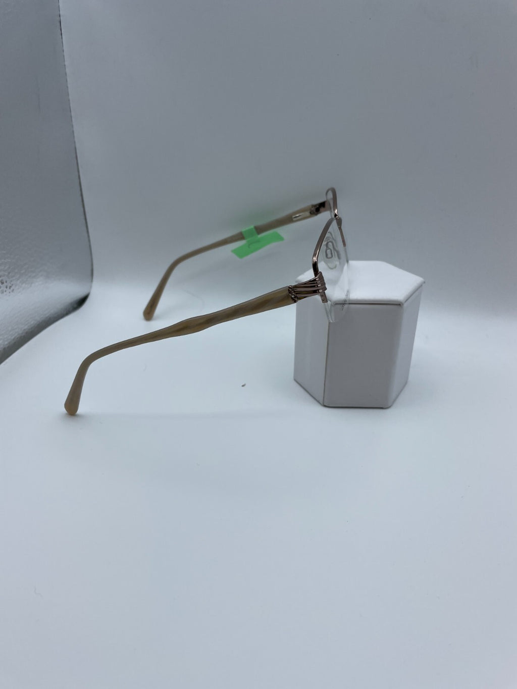 La Loren By Sophia Loren Eyewear Brand 945 Model 54 Eye Gold NEW