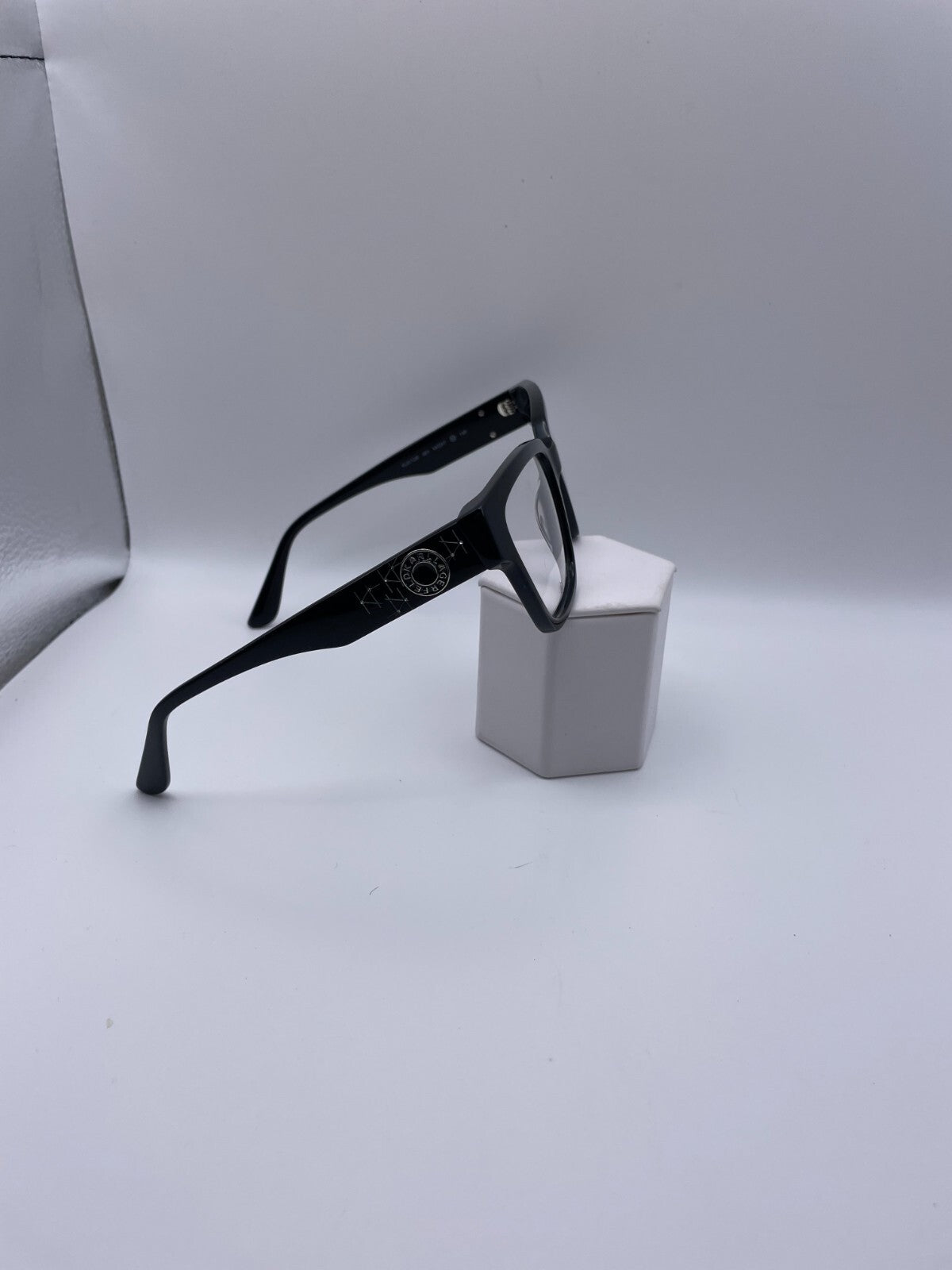 Karl Lagerfeld KL6112R Model 54 Eye Black NEW