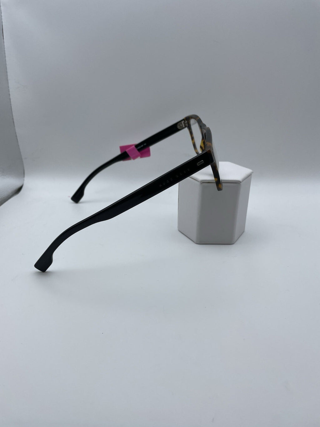 HUGO BOSS Brand BOSS 0928 Model 52 Eye Tortoise NEW