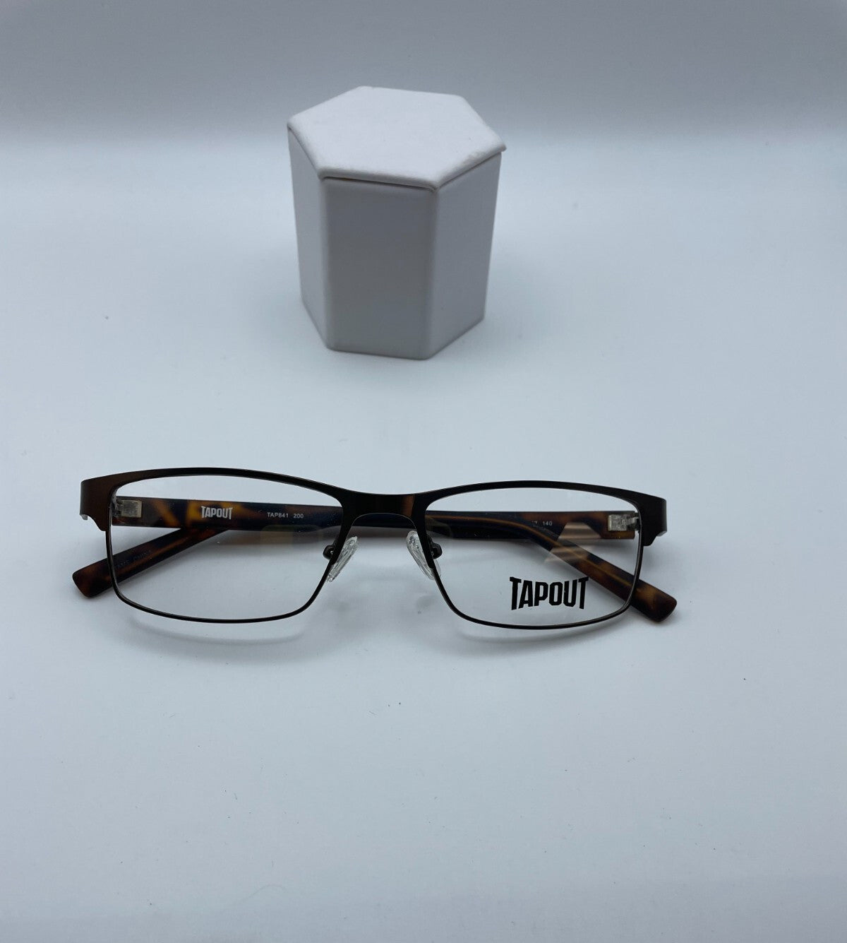 TAPOUT Brand TAP841 Model 53 Eye Brown NEW