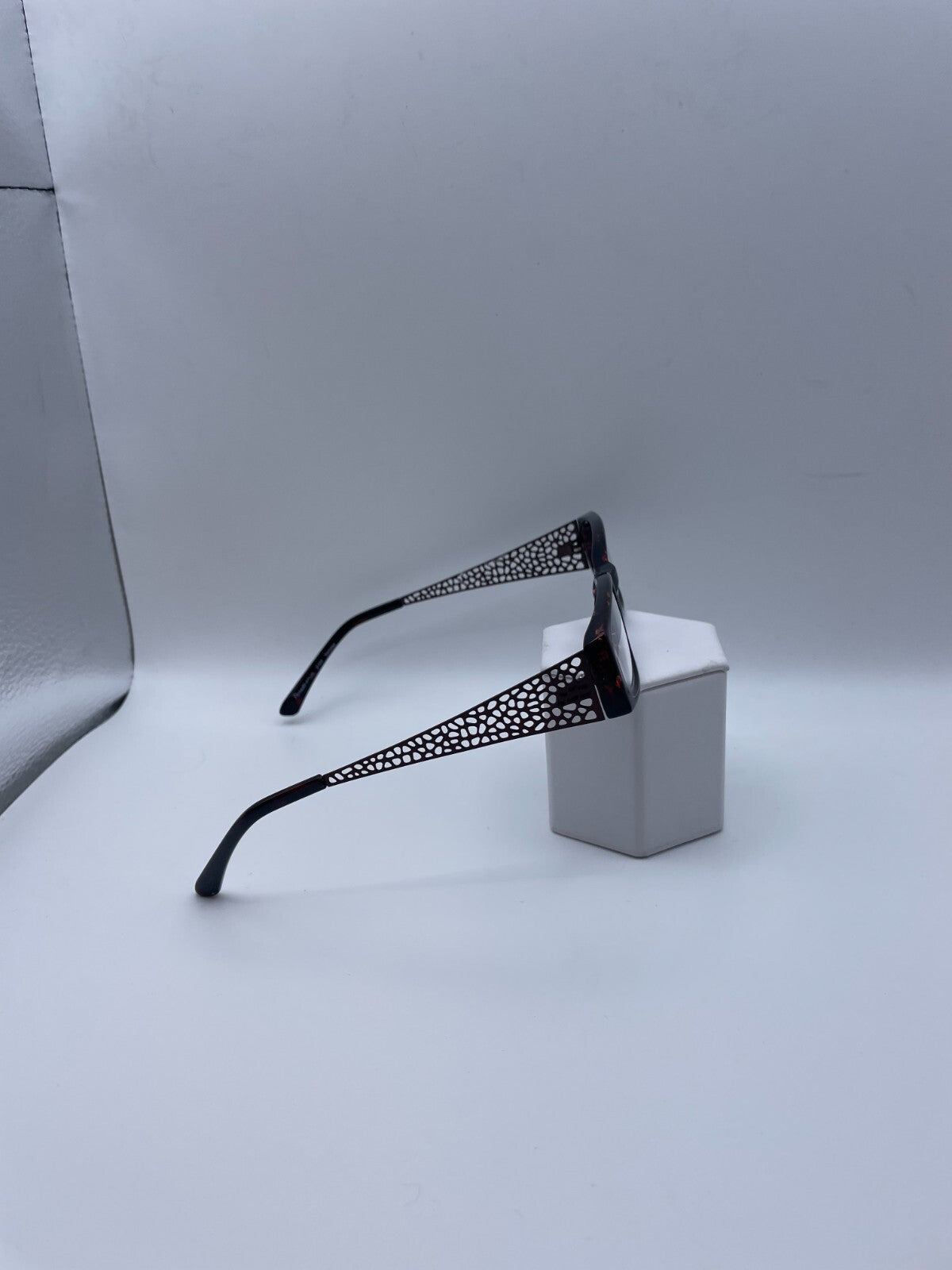 Parade +Plus Brand 2103 Model 49 Eye Tortoise NEW