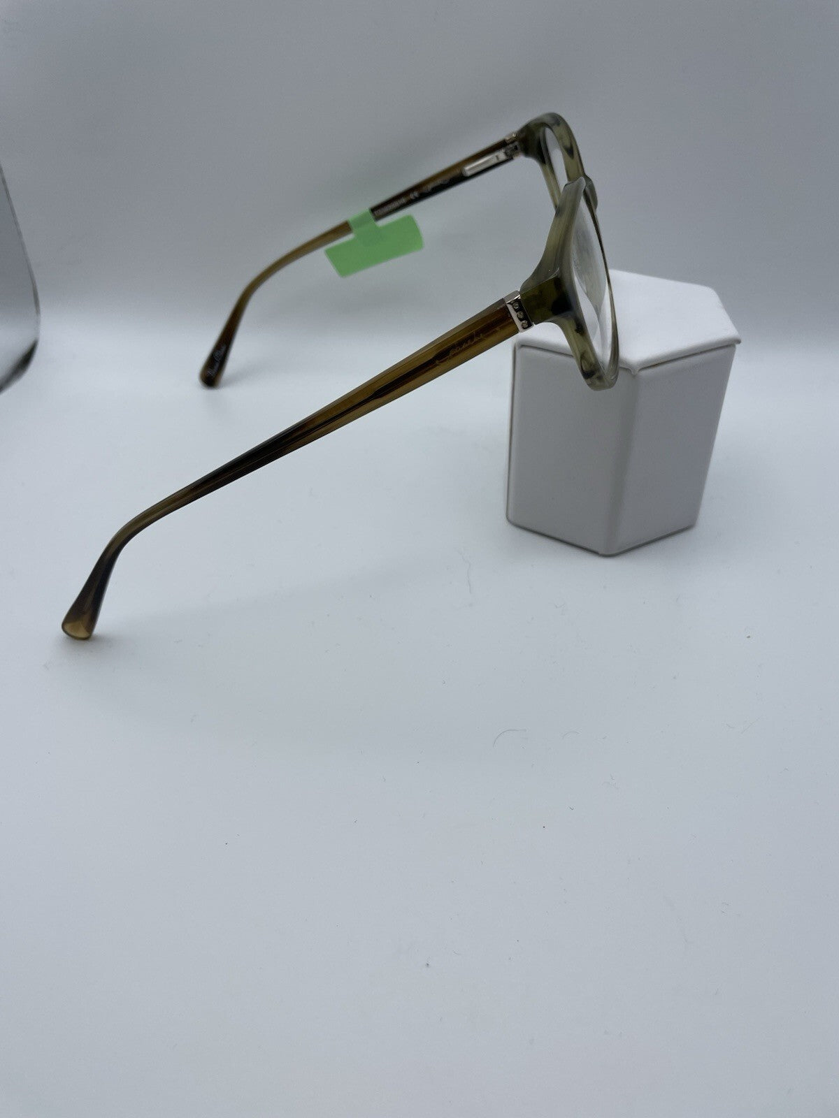 Phoebe Brand P288 Model 52 Eye Green NEW