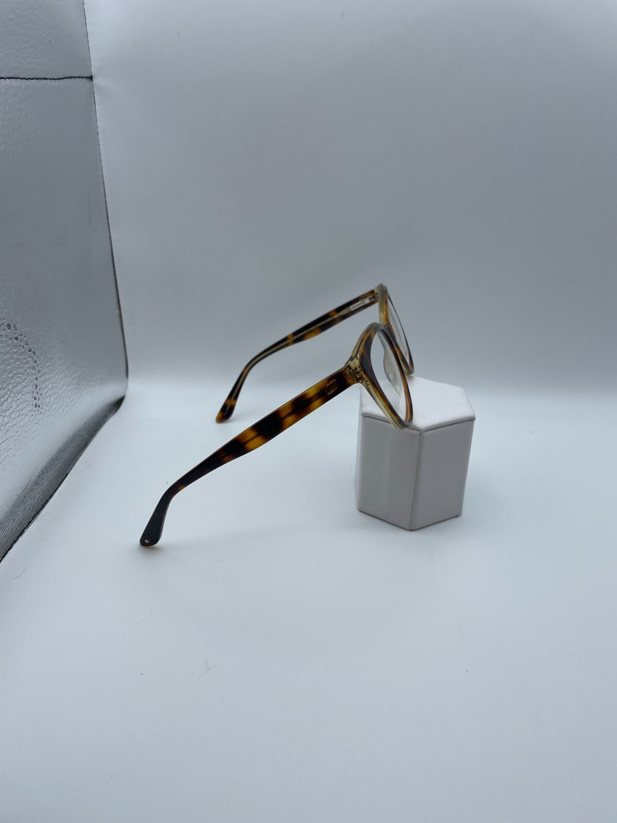 Marilyn Monroe Brand MMO167 Model 53 Eye Amber Tort NEW