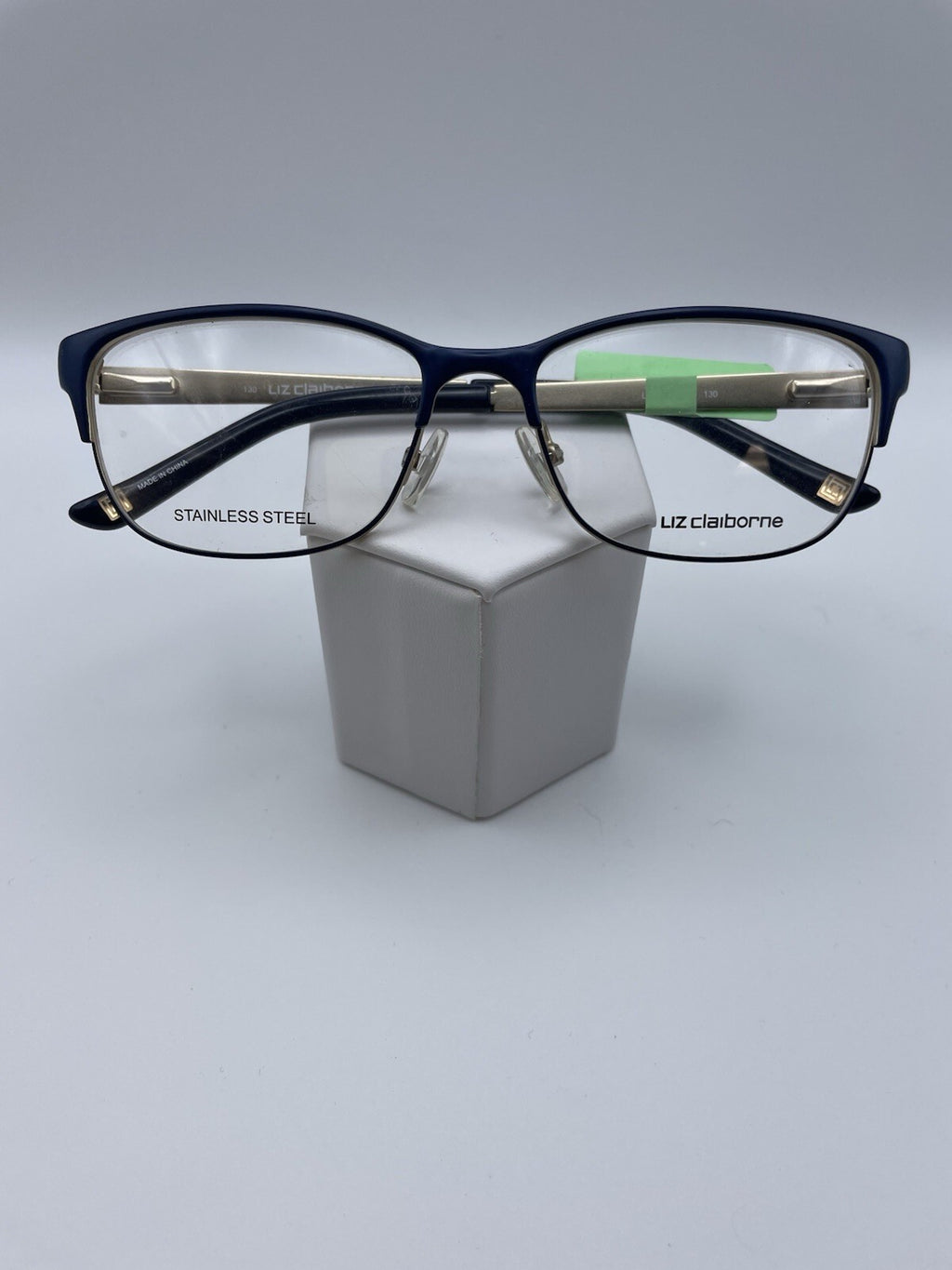 Liz Claiborne Brand L636 Model 52 Eye Blue NEW