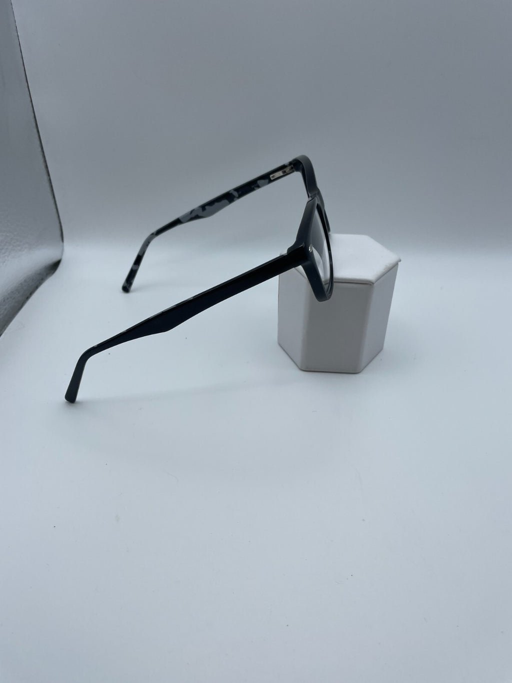 TAPOUT Brand TAP839 Model 50 Eye Black NEW