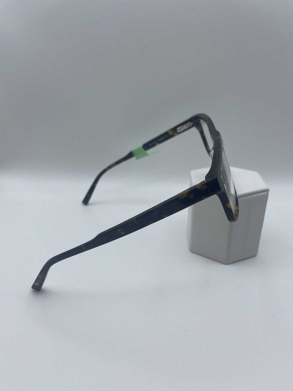 Jones New York Brand J526 Model 54 Eye Tortoise NEW