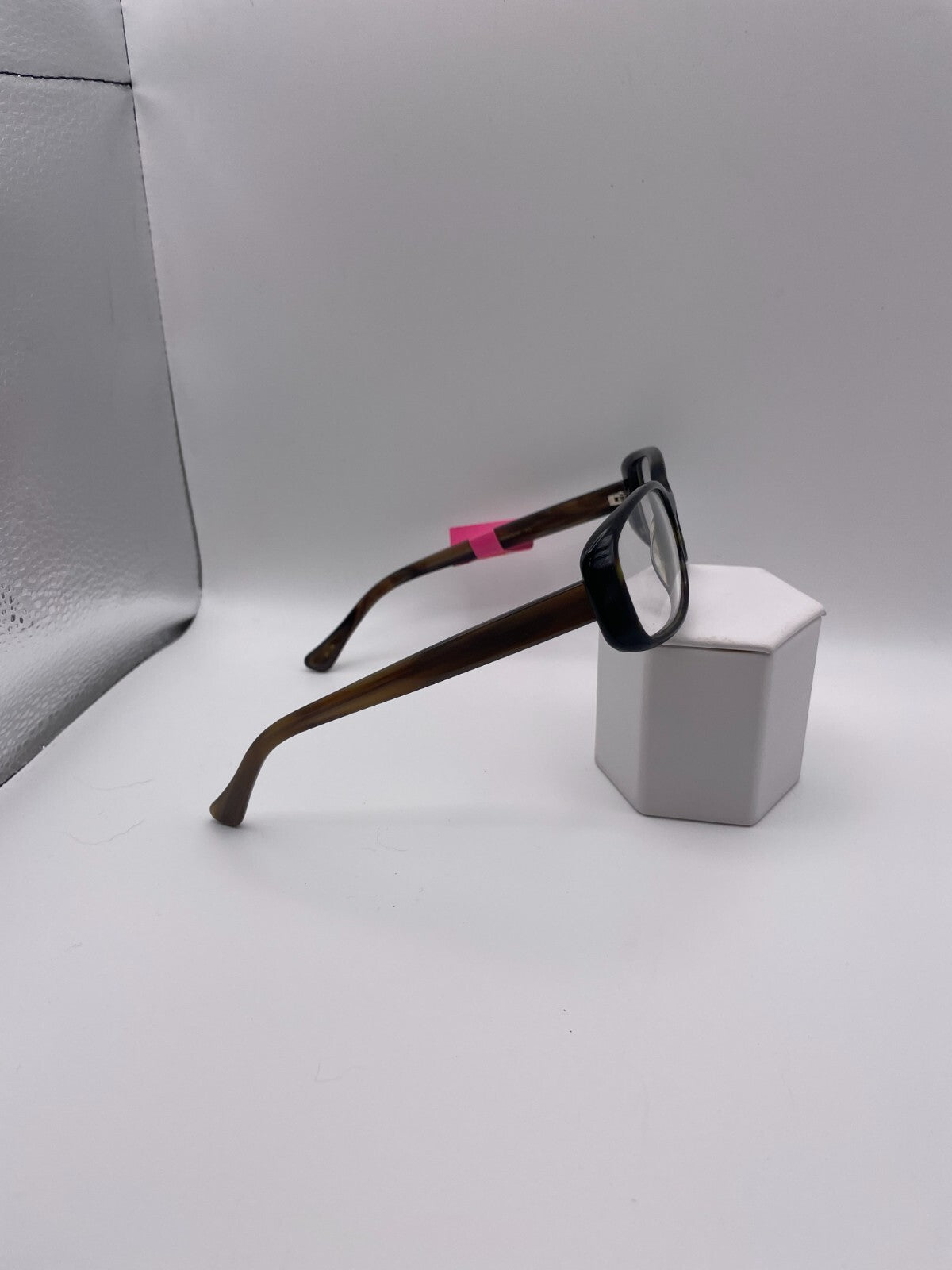 VERA WANG Brand Dominique Model 53 Eye Tortoise NEW