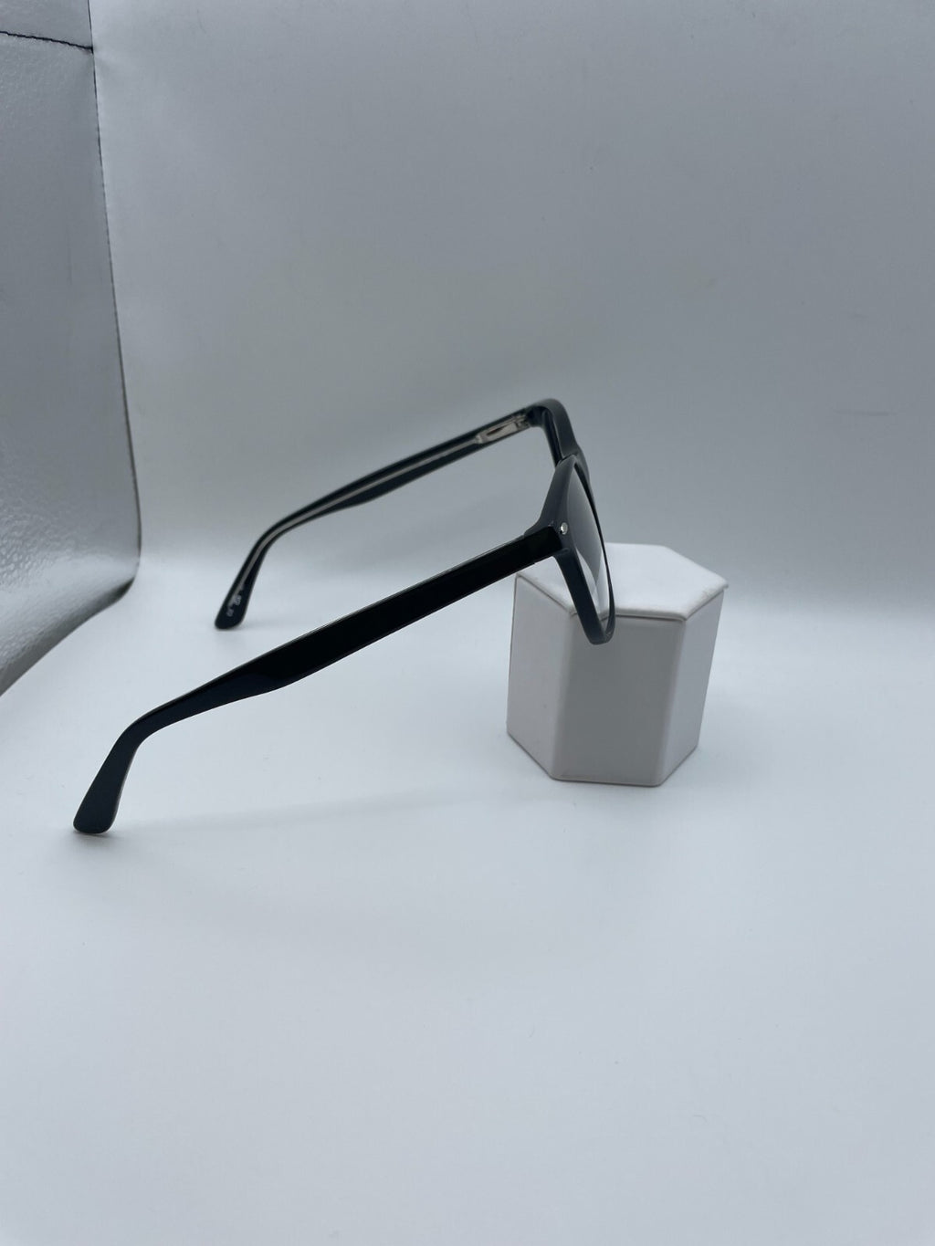 Gallery Brand Lowry Model 51 Eye Black NEW