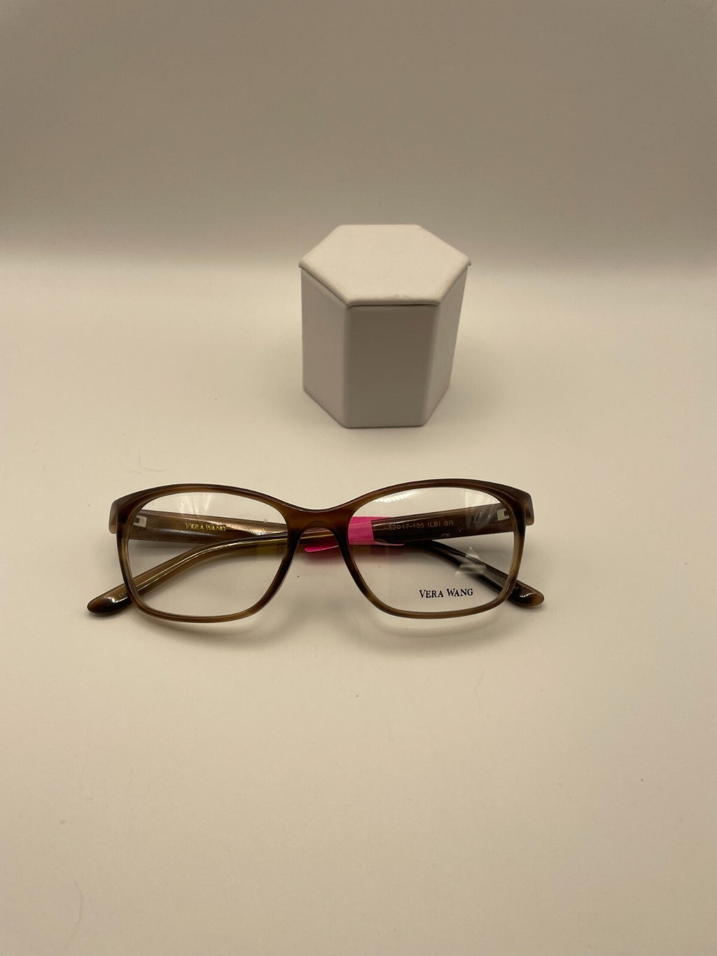 VERA WANG Brand ILBI Model 52 Eye Brown NEW