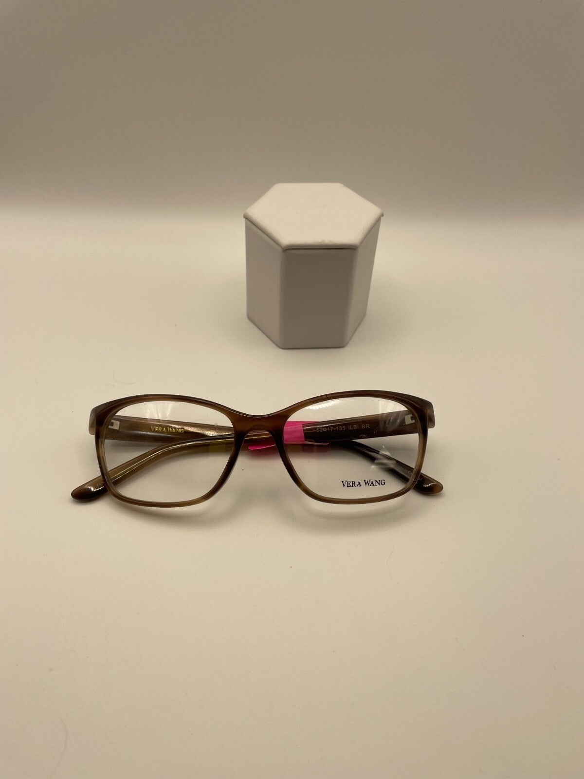 VERA WANG Brand ILBI Model 52 Eye Brown NEW