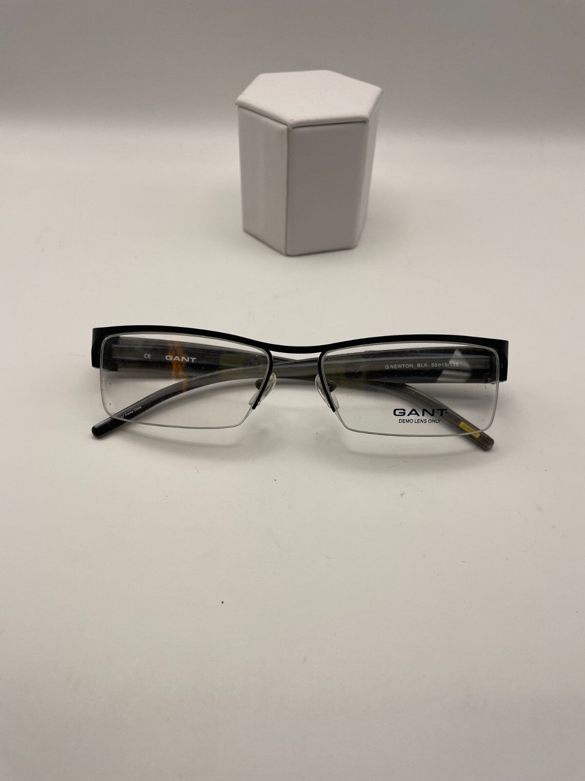 GANT Brand G Newton Model 53 Eye Black NEW