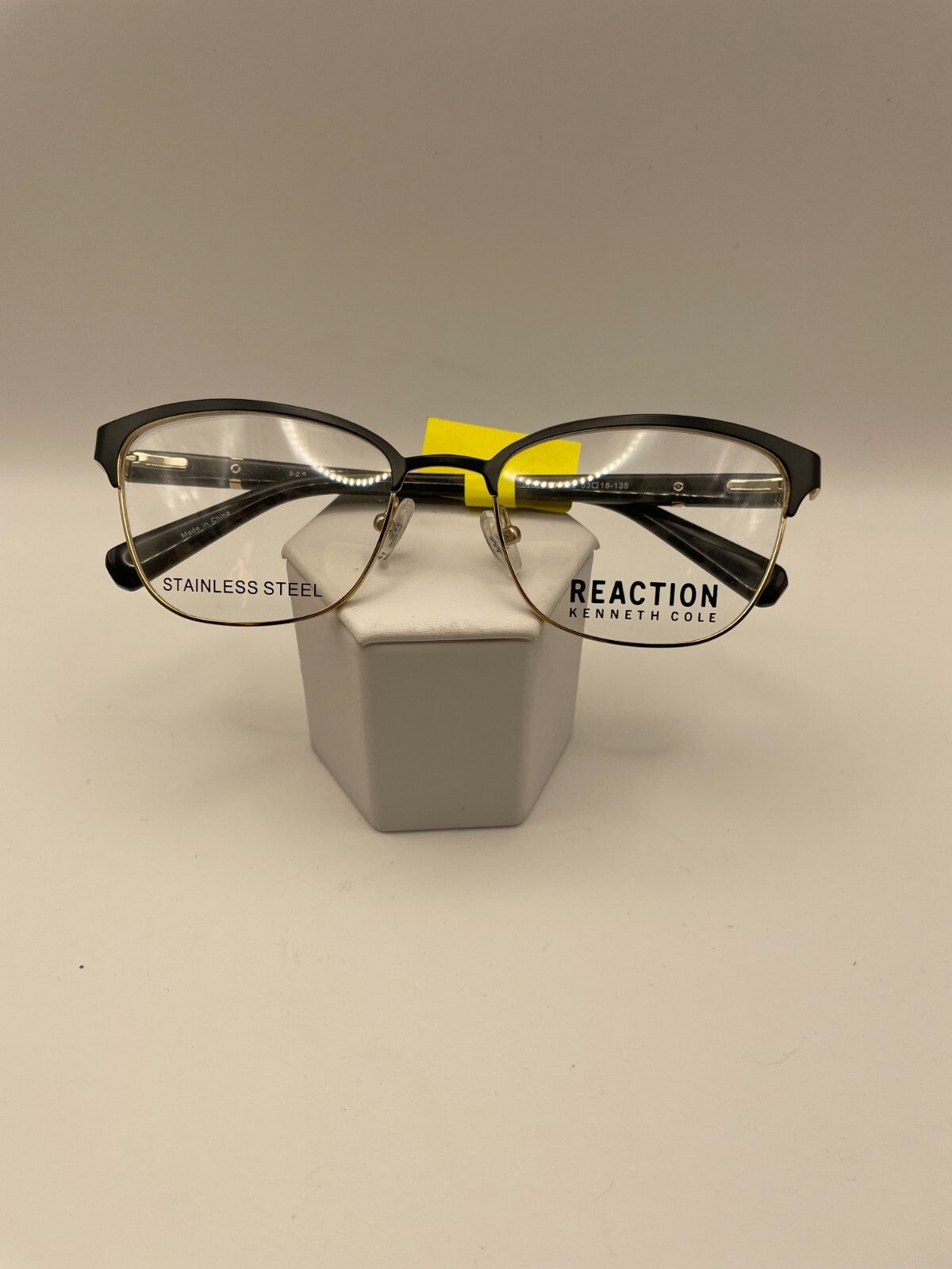 Kenneth Cole Reaction Brand KC0850 Model 53 Eye Black NEW
