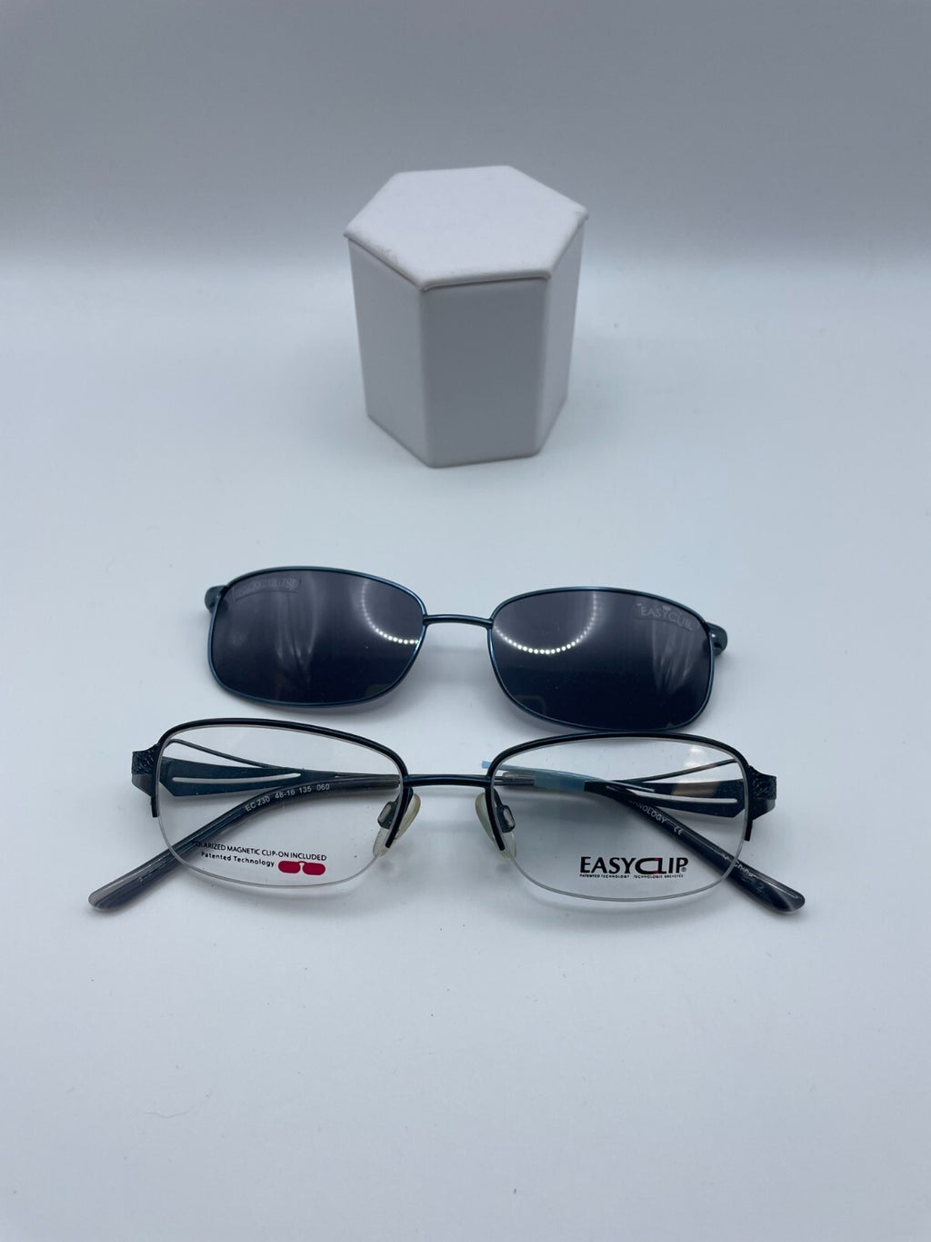 Easy Clip Brand EC230 Model 48 Eye Blue NEW