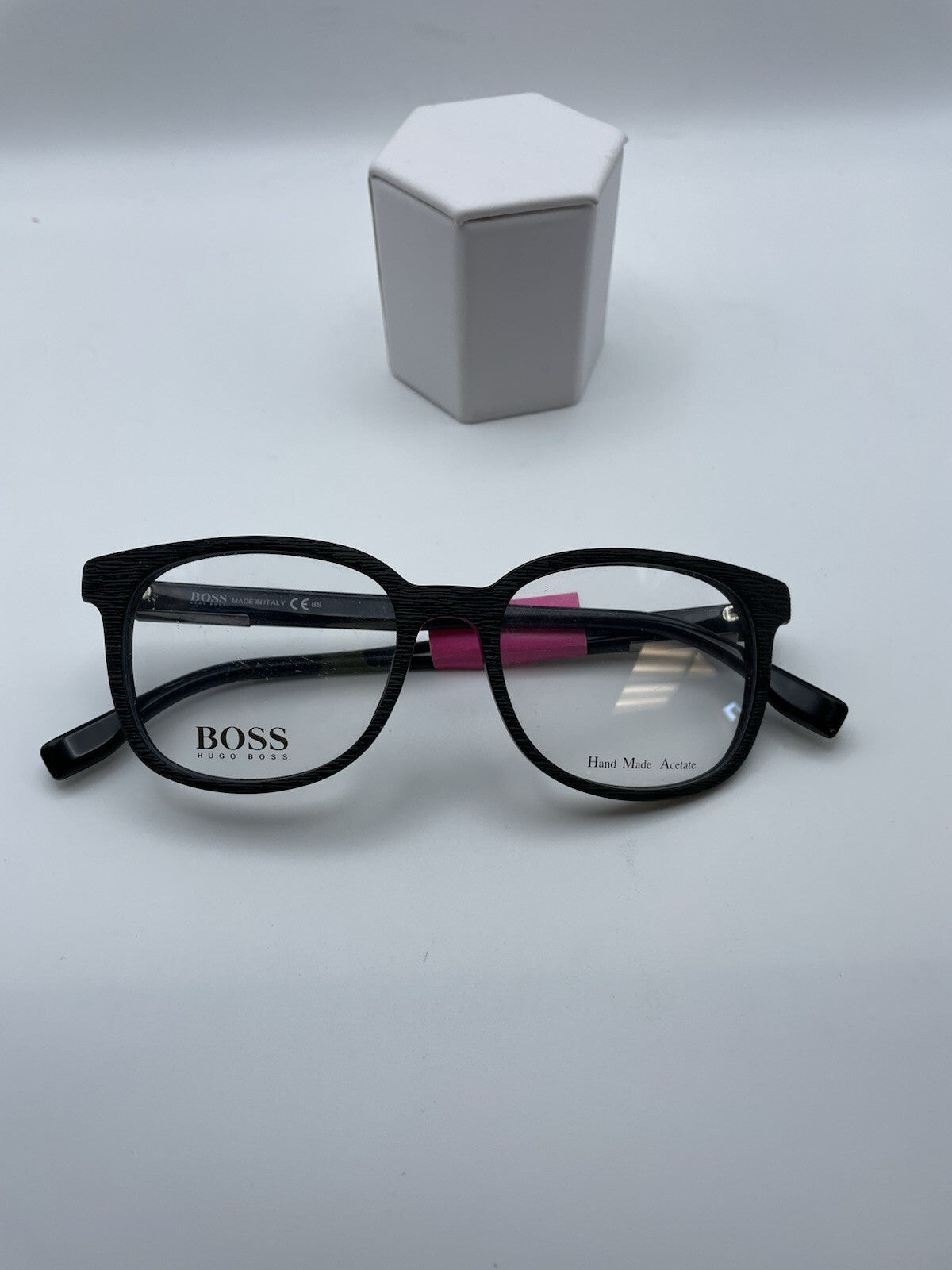 HUGO BOSS Brand BOSS 0642 Model 52 Eye Black NEW