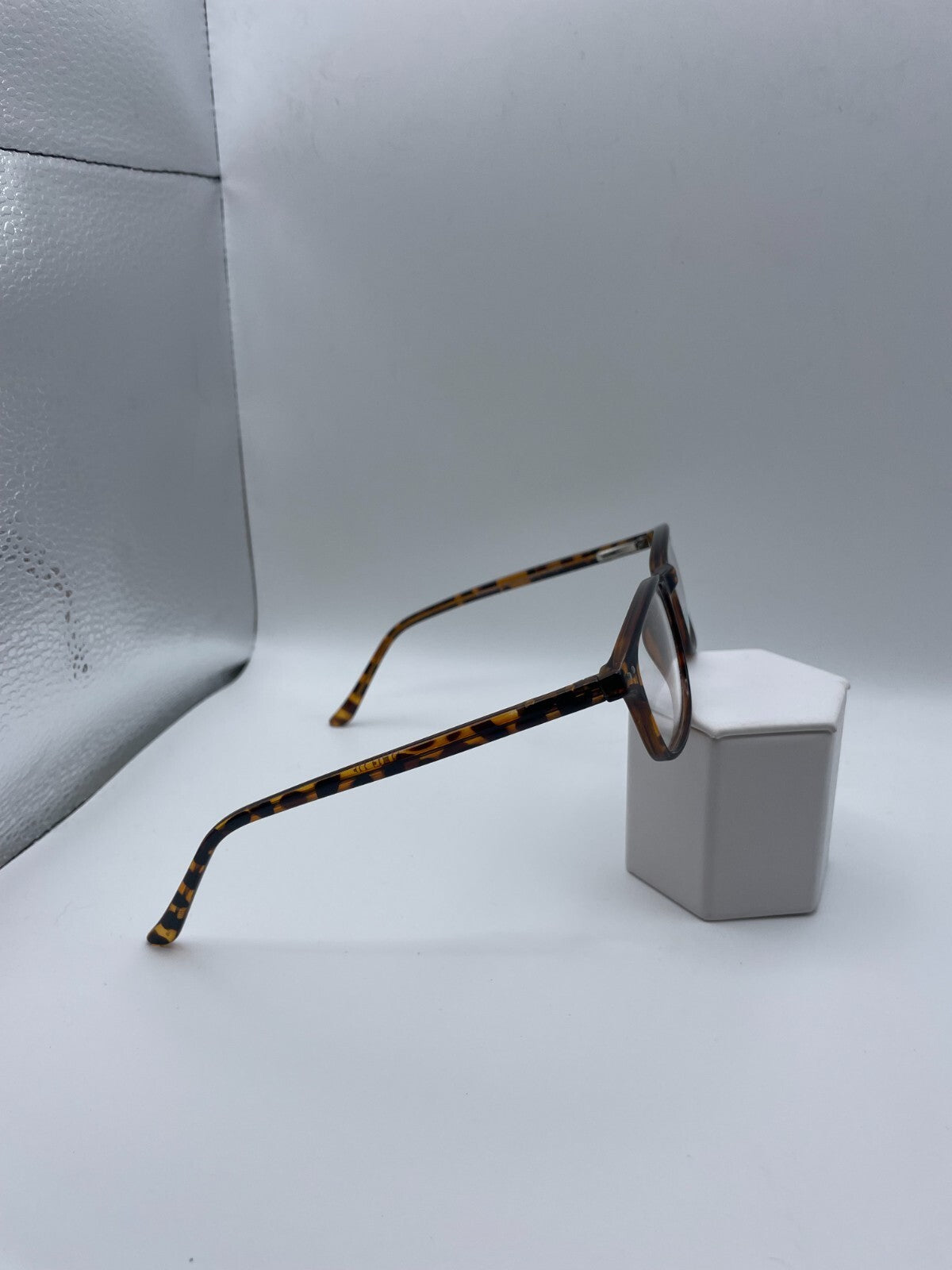 Parade Brand PQ1763 Model 51 Eye Demi Amber NEW