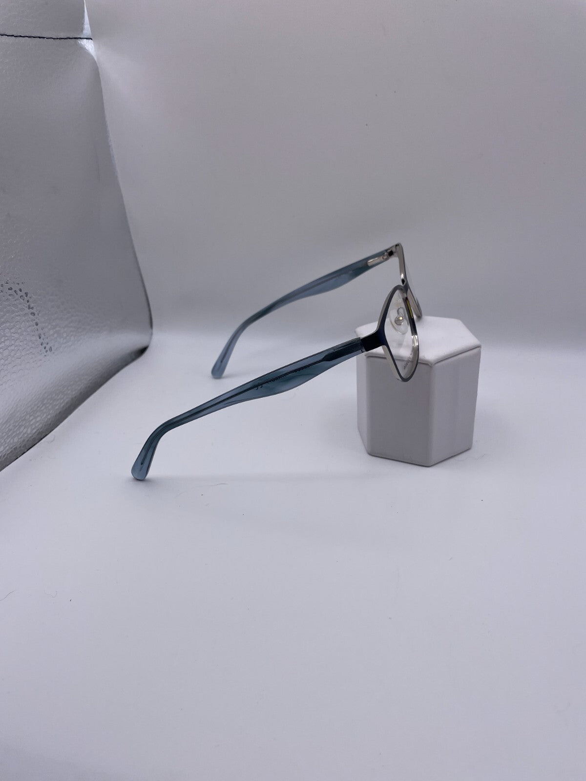 Rebecca Minkoff Brand Lark 5 Model 52 Eye Blue NEW