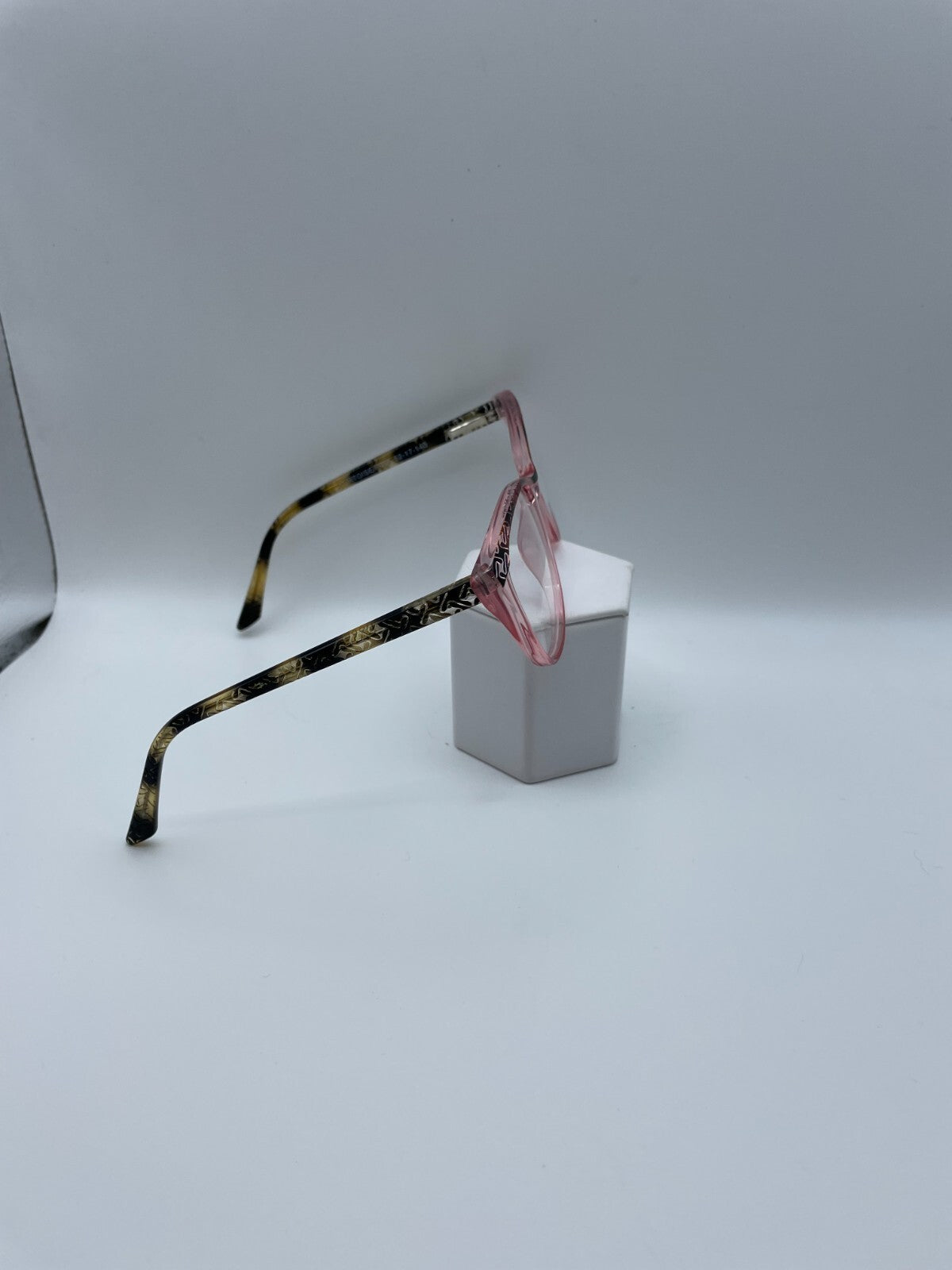 Modern Optical Brand Fulfill Model 52 Eye Tortoise/Pink NEW