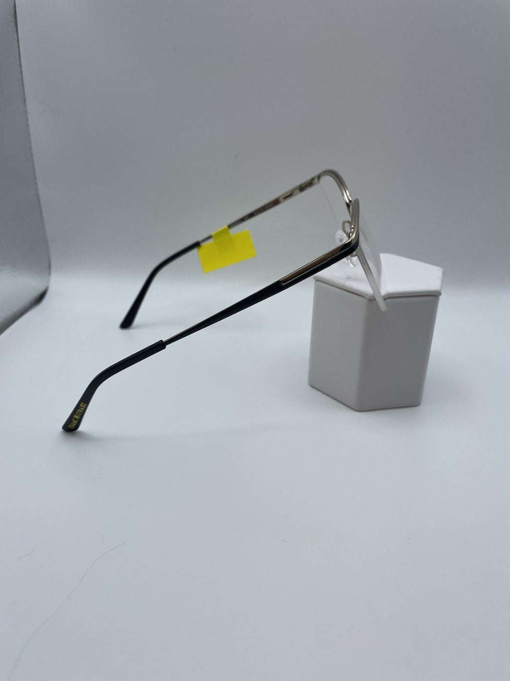 Isaac Mizrahi Brand IM30018 Model 51 Eye Black NEW