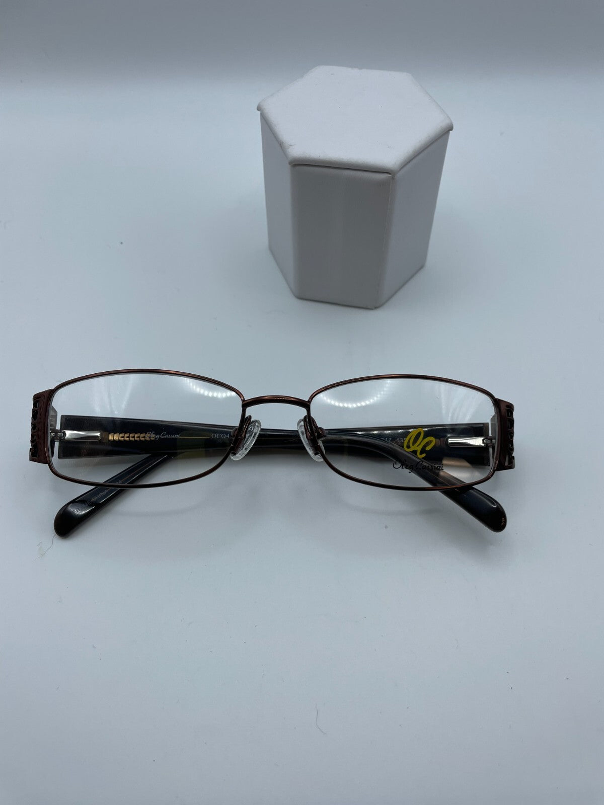 Oleg Cassini Brand OCO411 Model 53 Eye Brown NEW