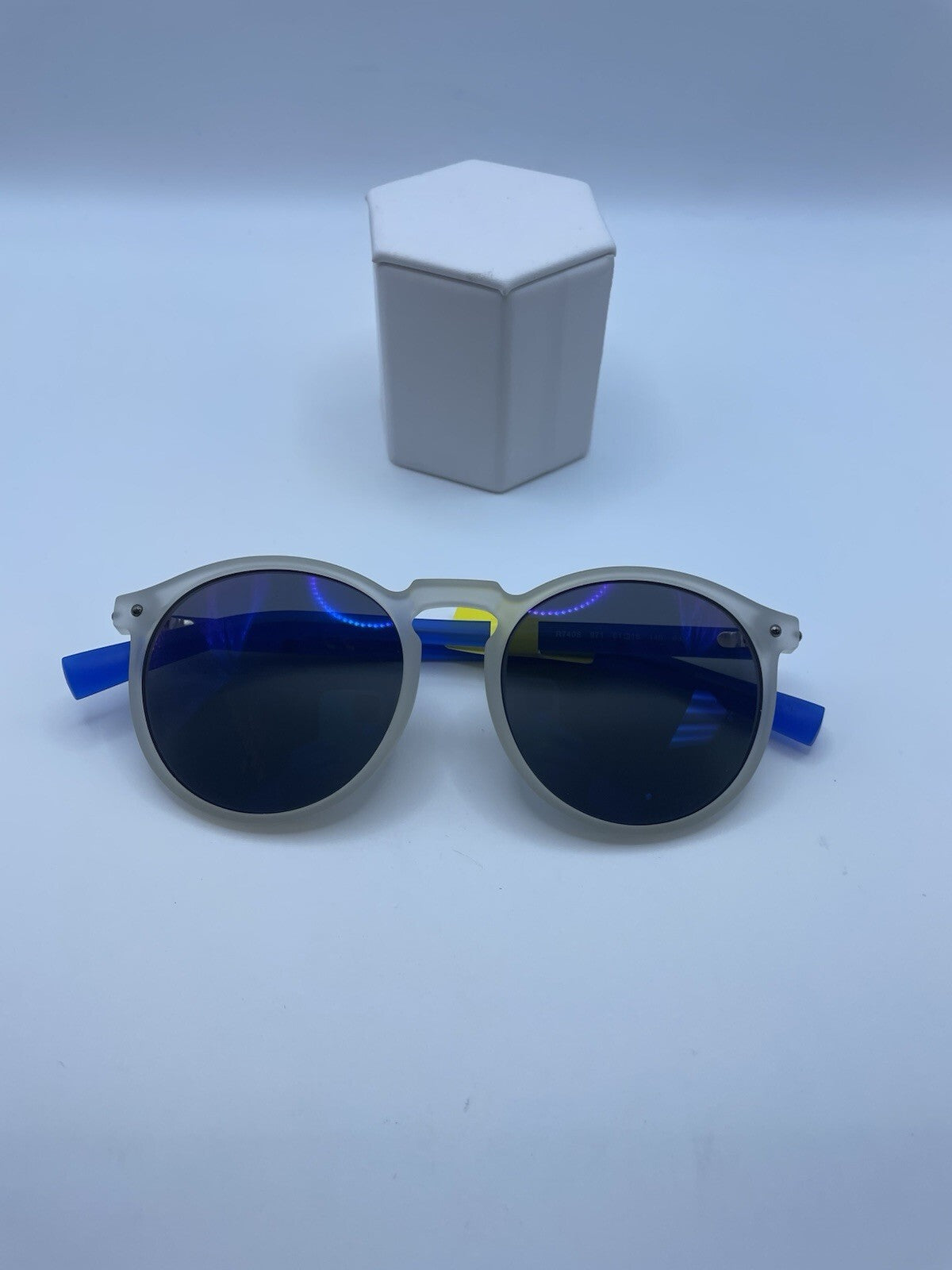 Calvin Klein Brand R740S Model 51 Eye Blue NEW