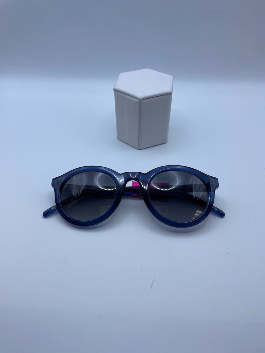 VERA WANG Brand Mariko Model 46 Eye Blue NEW