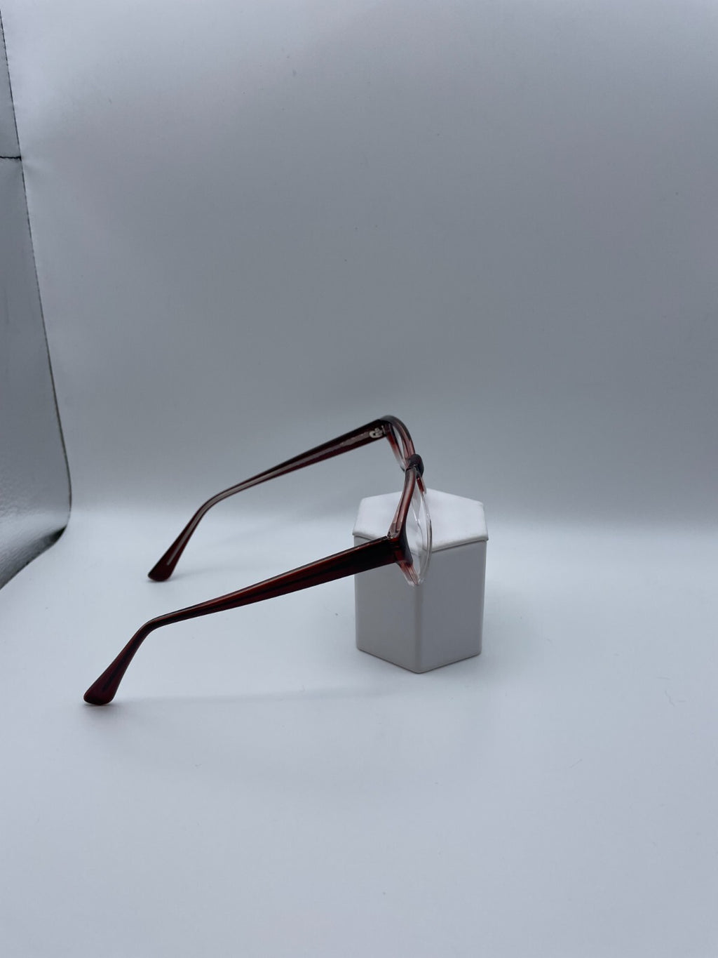 Modern Optical Brand Wisdom Model 52 Eye Brown NEW