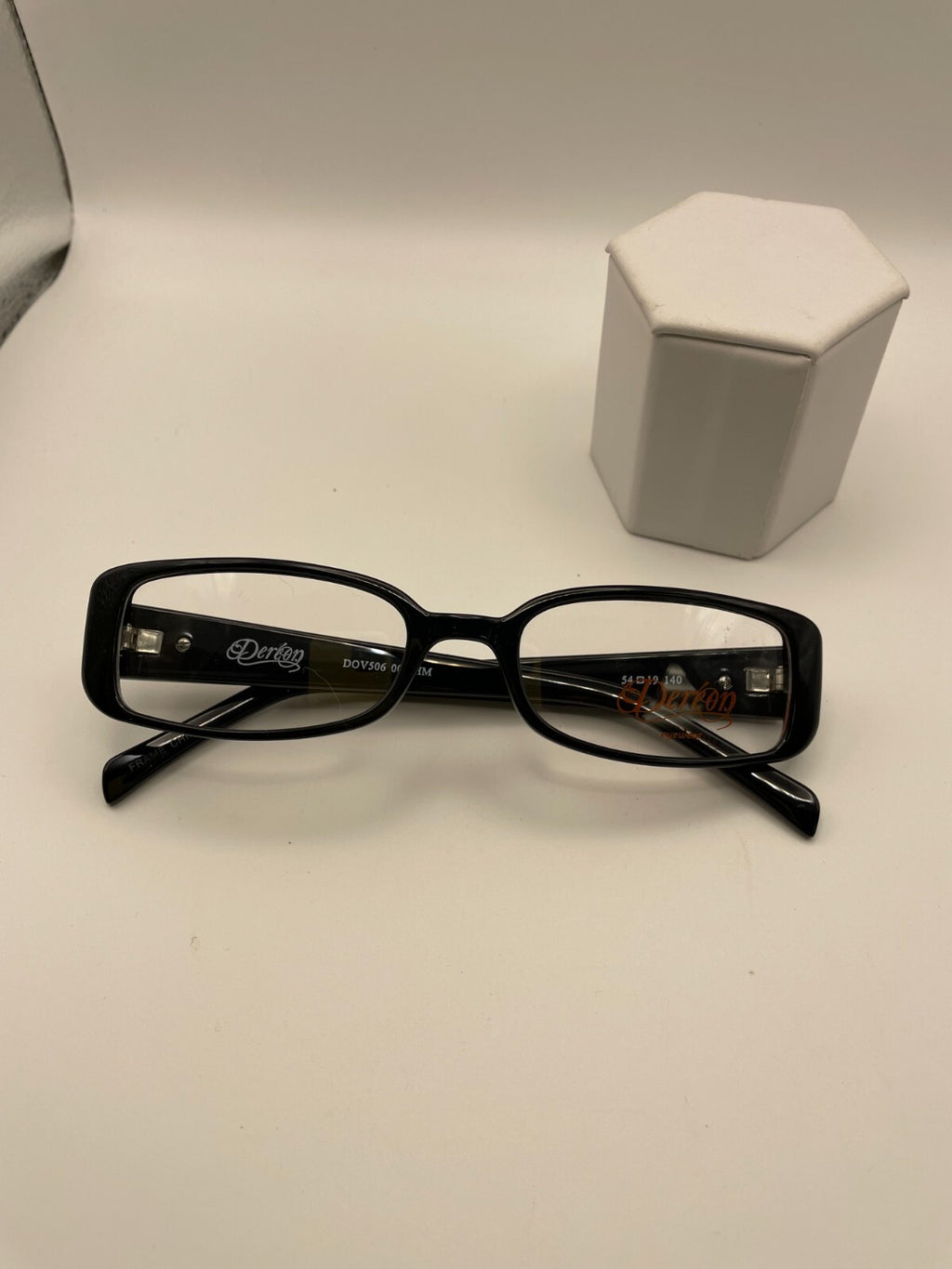 Dereon Brand DOV506 Model 54 Eye Black NEW