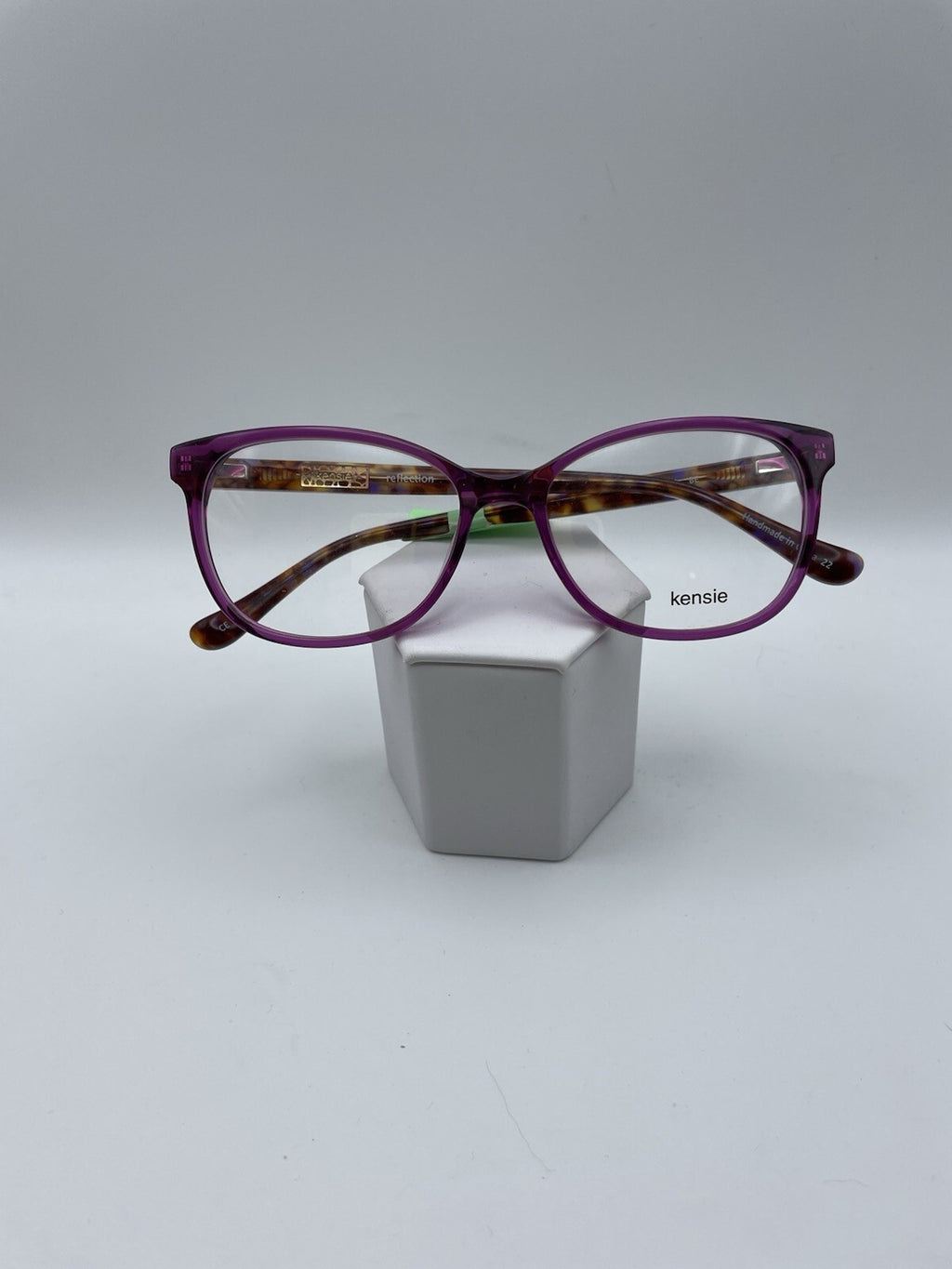 Kensie Brand Reflection Model 52 Eye Berry NEW