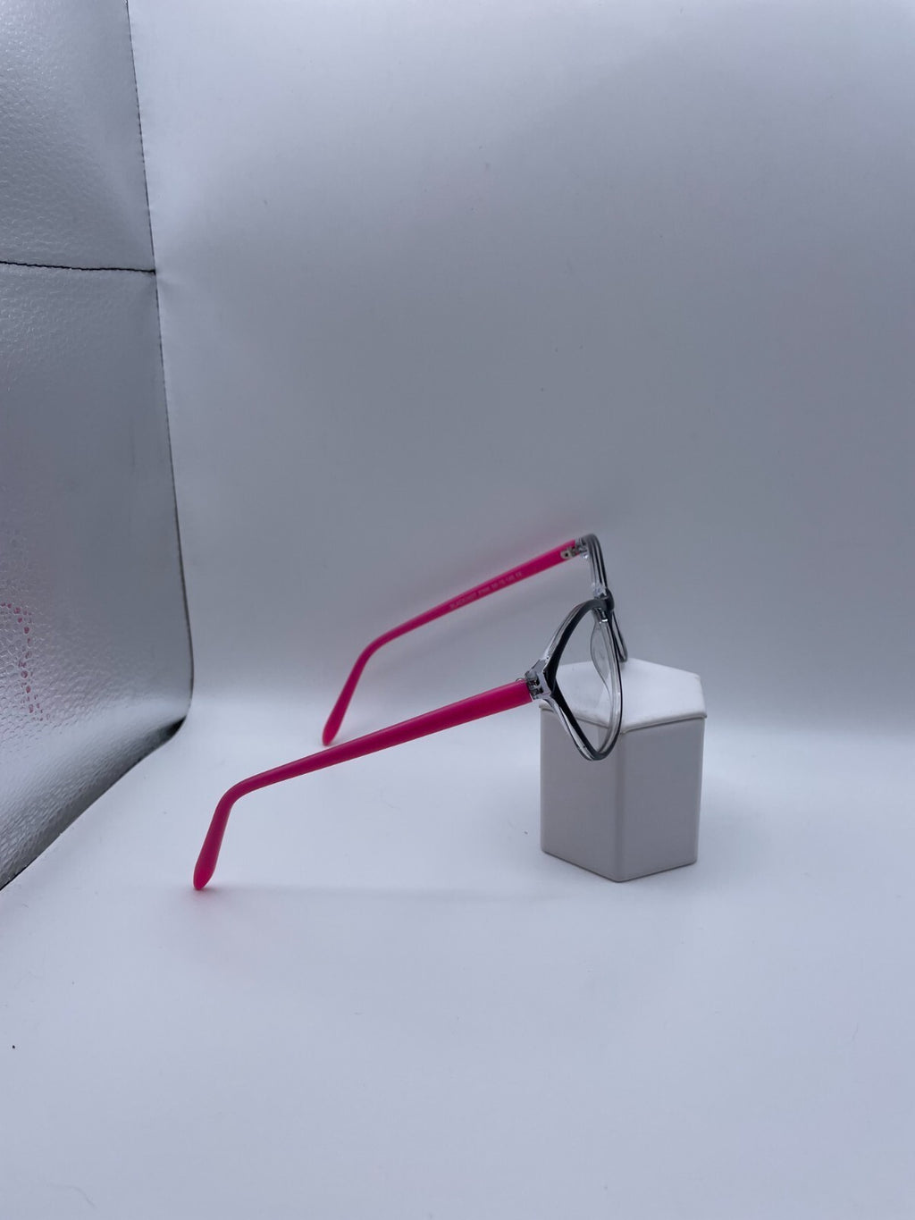 Modern Optical Brand Reason Model 58 Eye Black/Pink NEW