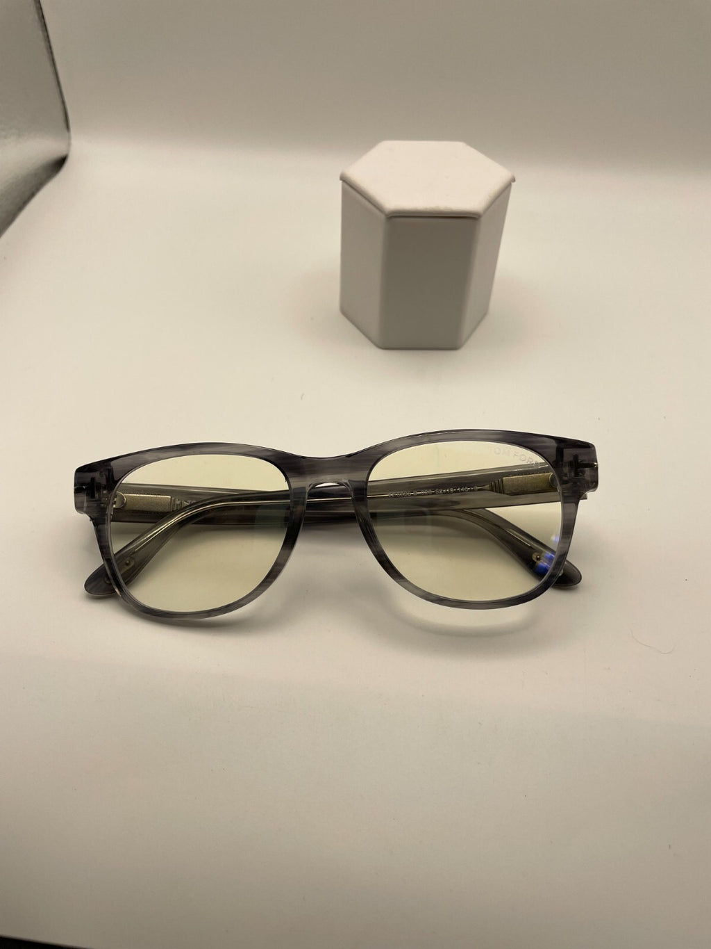 TOM FORD Brand TF5898-B Model 52 Eye Striped Grey Havana NEW