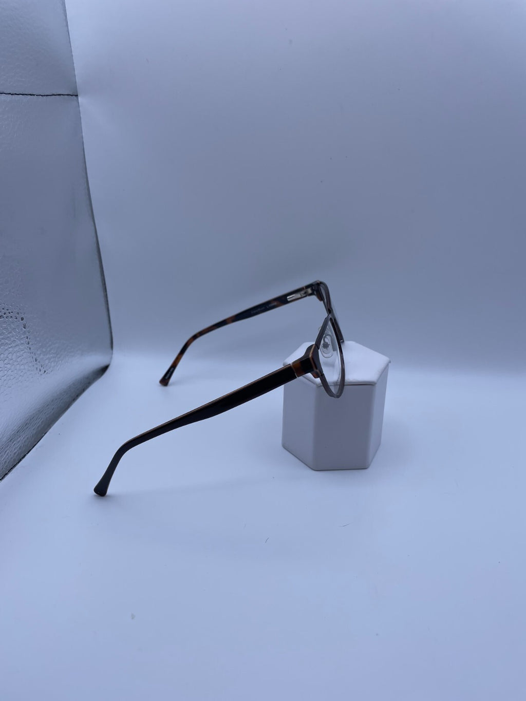 Cole Haan Brand CH1010 Model 53 Eye Brown NEW