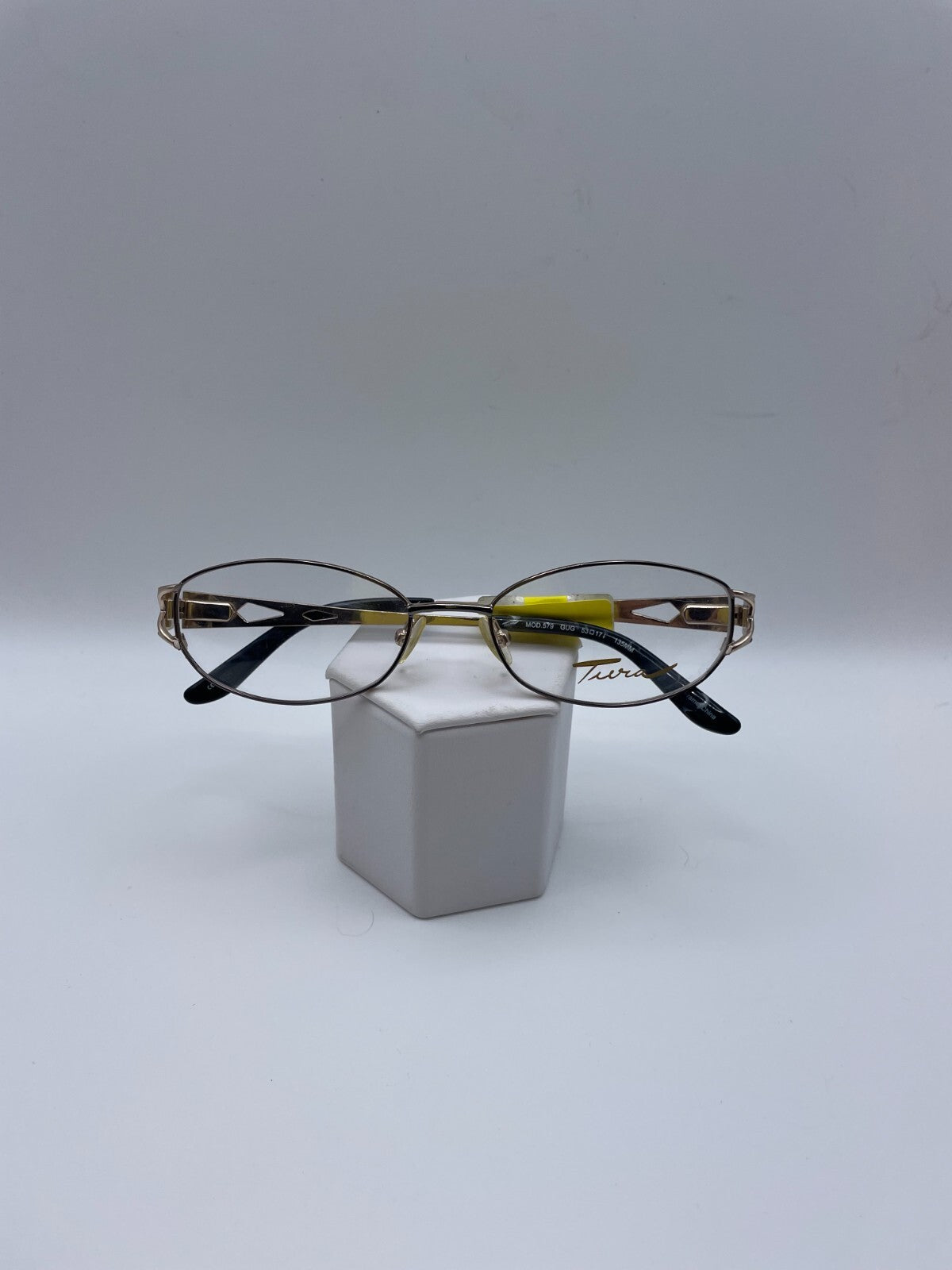 Tura Brand 579 Model 53 Eye Black/Gold NEW