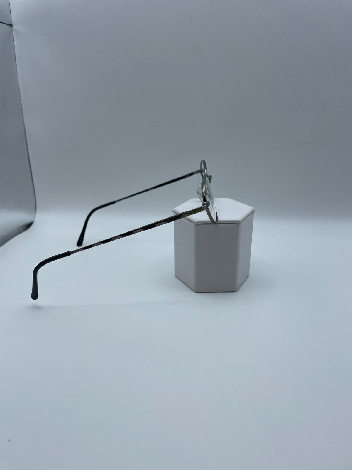 Modern Optical Brand Beth Model 50 Eye Silver NEW