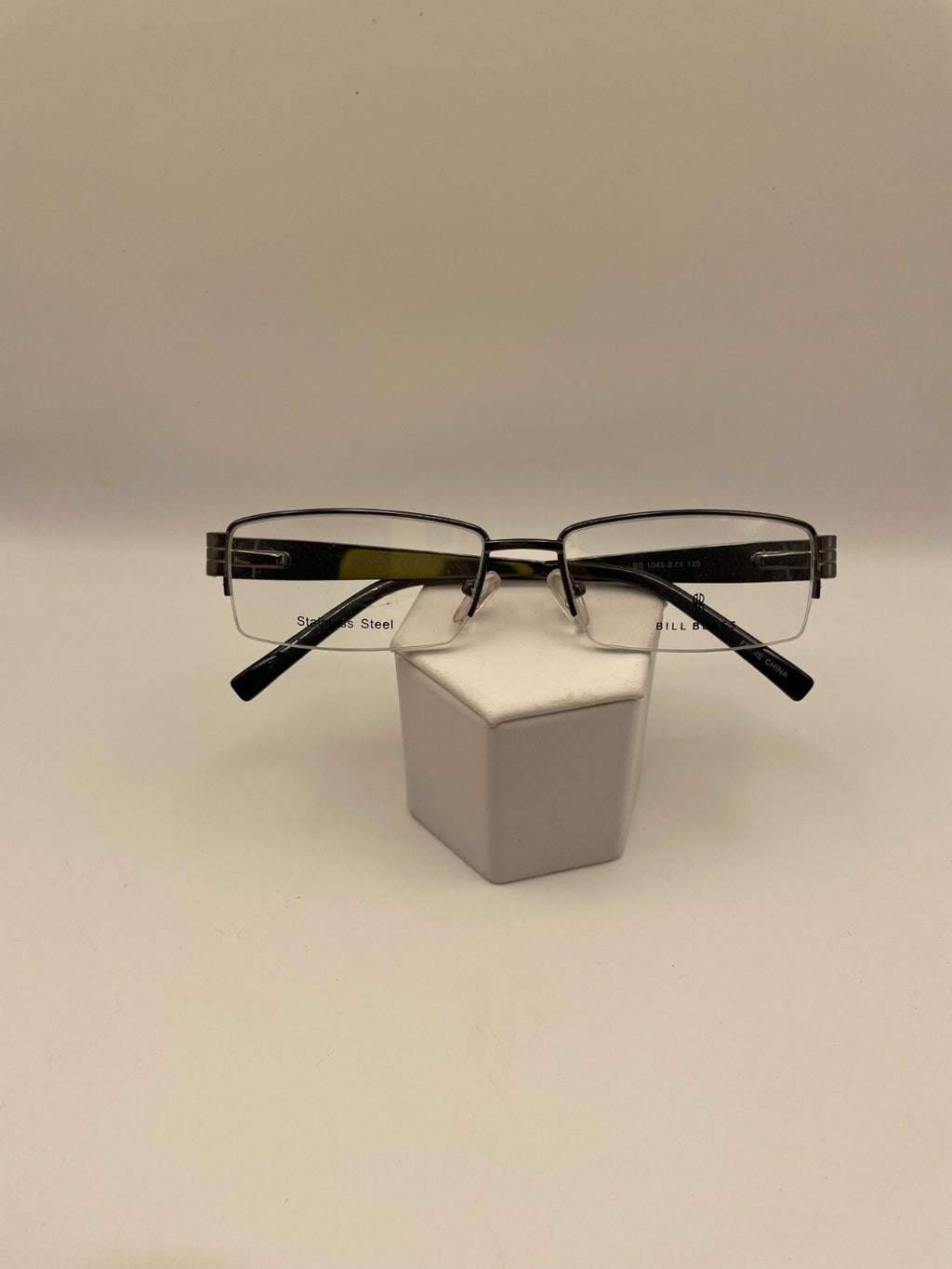 Bill Blass Brand BB 1045-2 Model 54 Eye Matte Gunmetal NEW