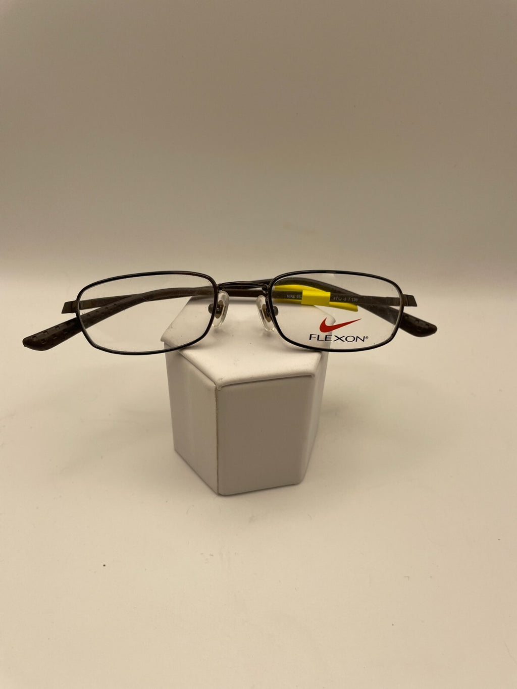 Nike Flexon Brand 4622 Model 47 Eye Brown Color NEW