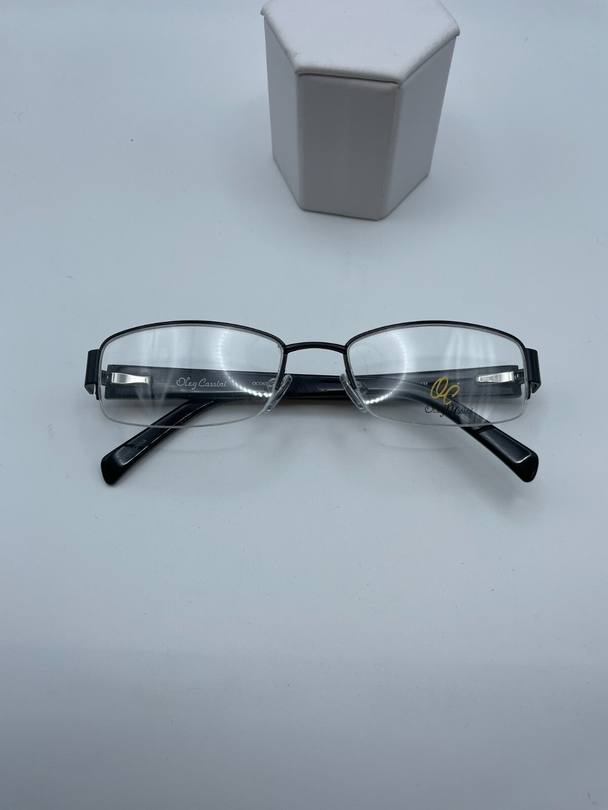 Oleg Cassini Brand OCO426 Model 53 Eye Black NEW