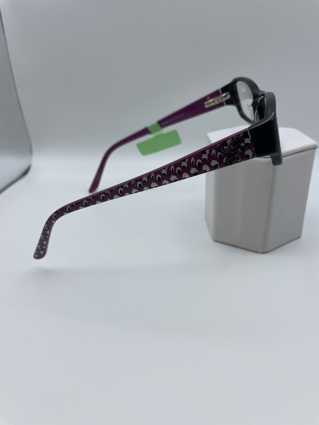 Guess Brand GU9054 Model 47 Eye Blk/Purple NEW