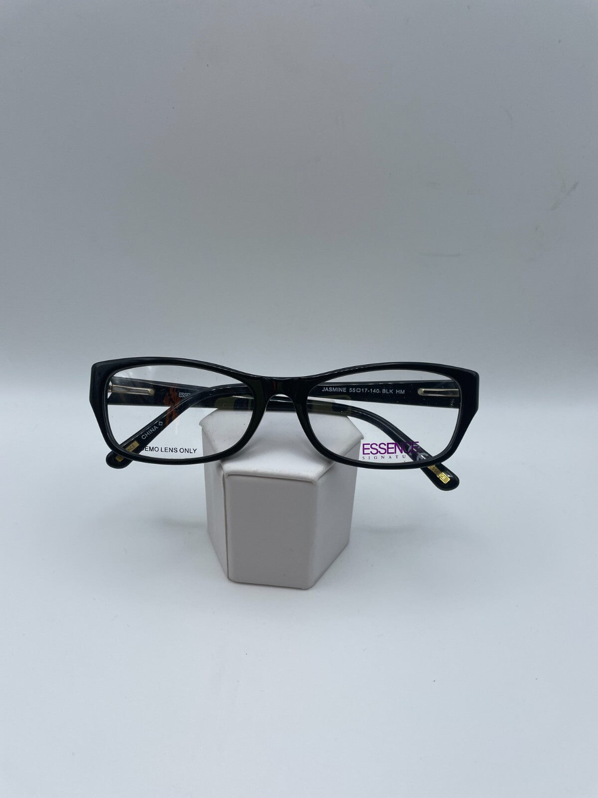 Essence Brand Jasmine Model 55 Eye Black NEW