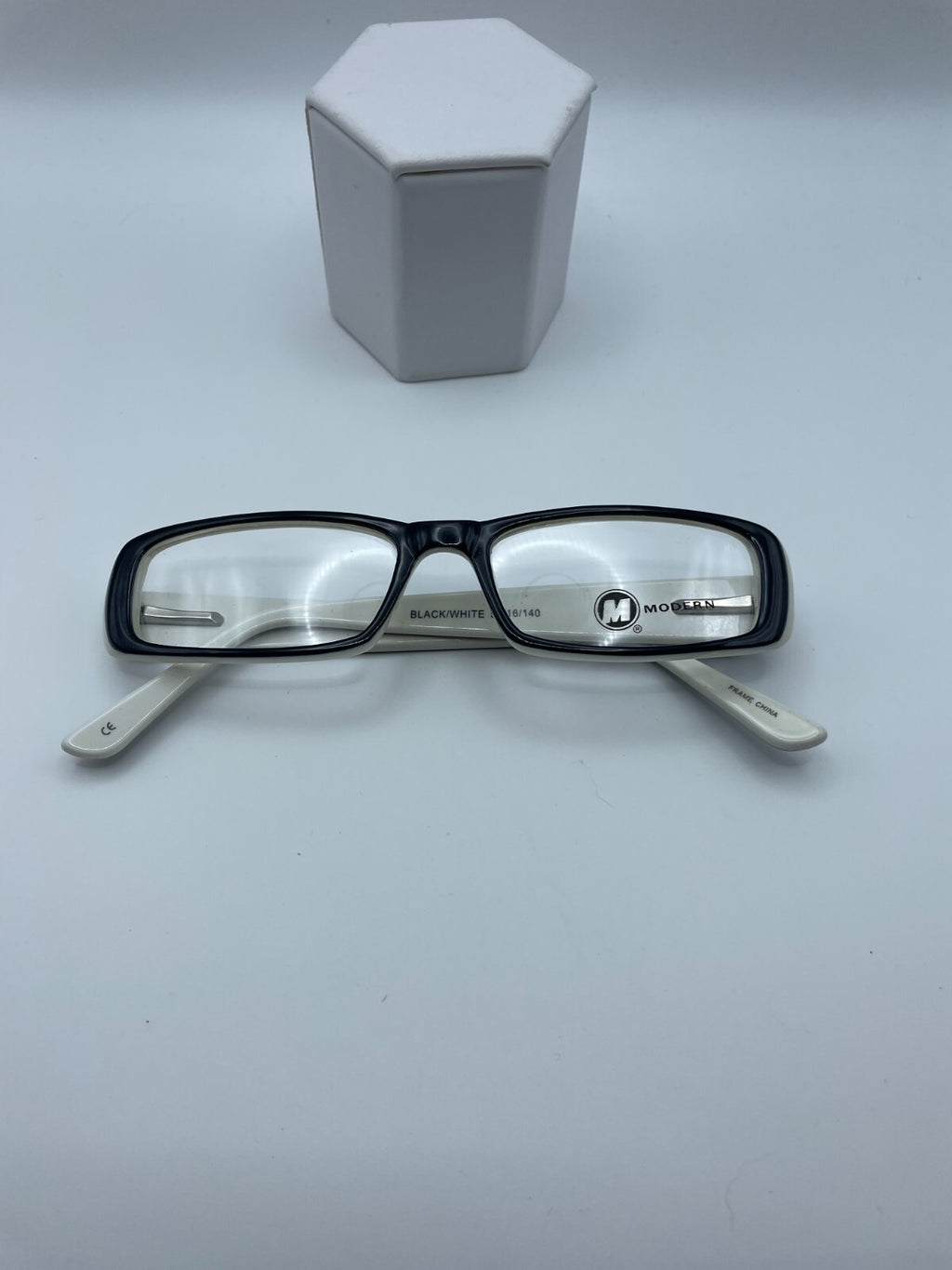 Modern Optical Brand Hannah Model 51 Eye Black/White NEW