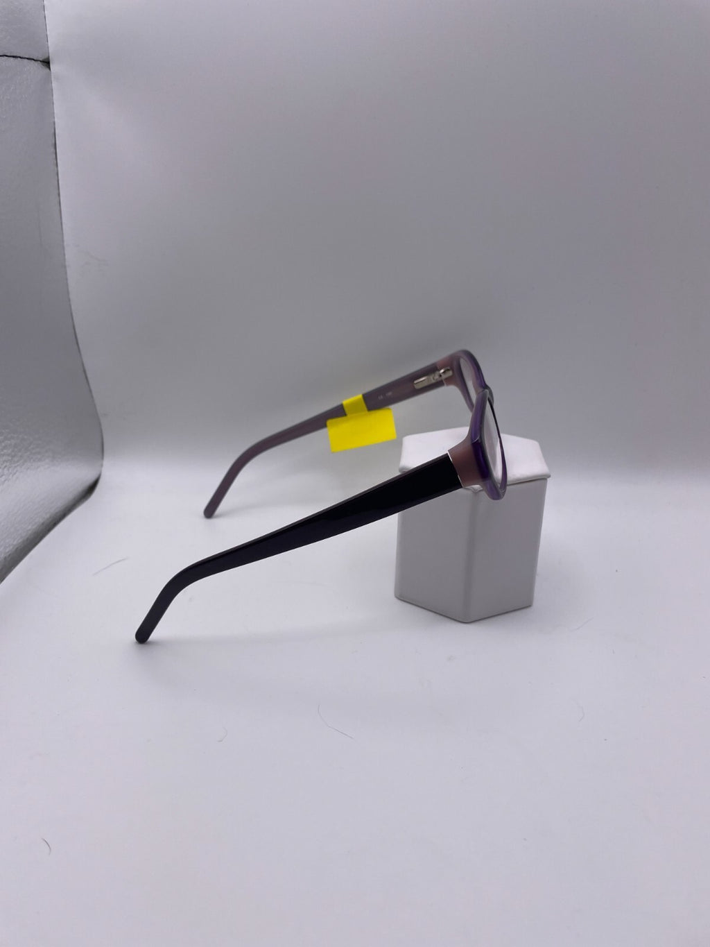 Lacoste Brand L2625 Model 51 Eye Purple/Lilac NEW