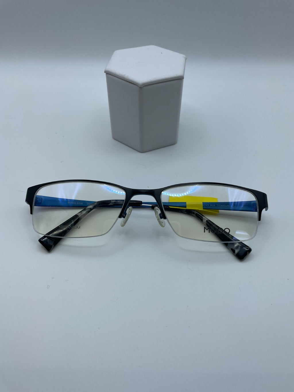 MODO Brand 4021 Model 55 Eye Blk Titanium NEW