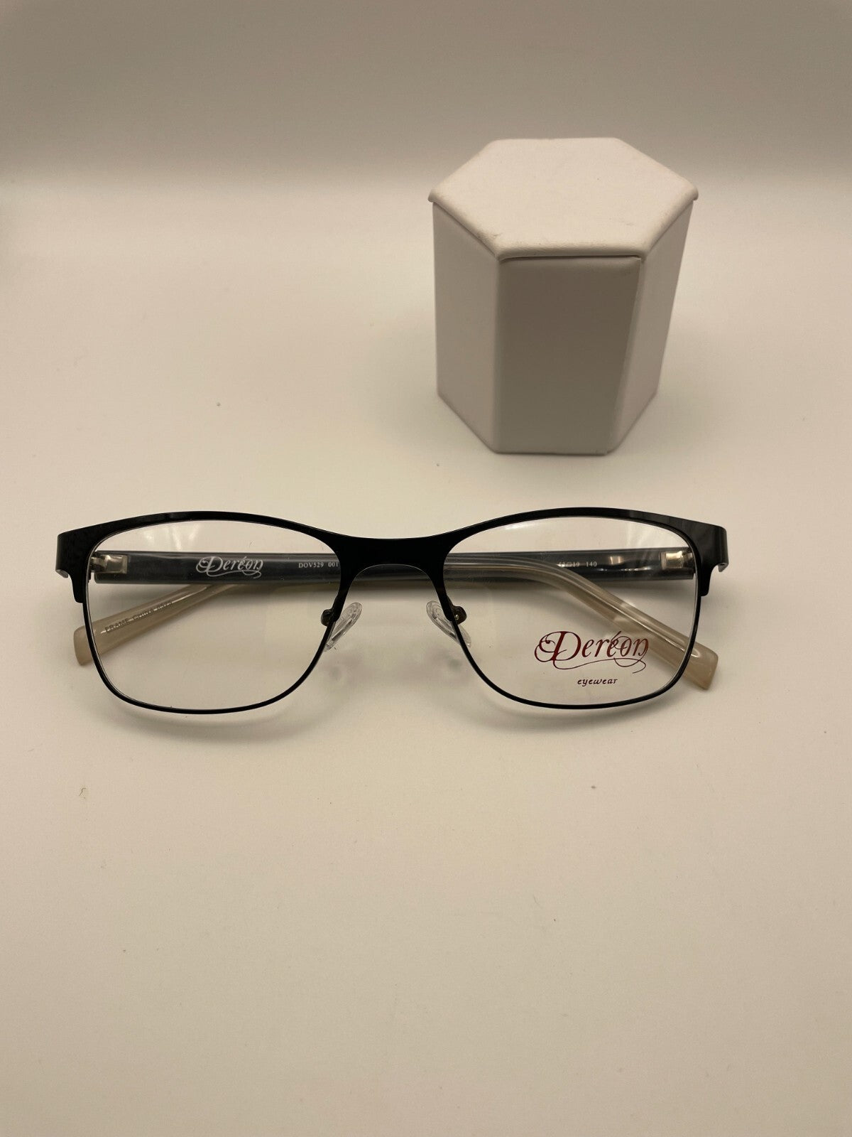 Dereon Brand DOV529 Model 53 Eye Black NEW