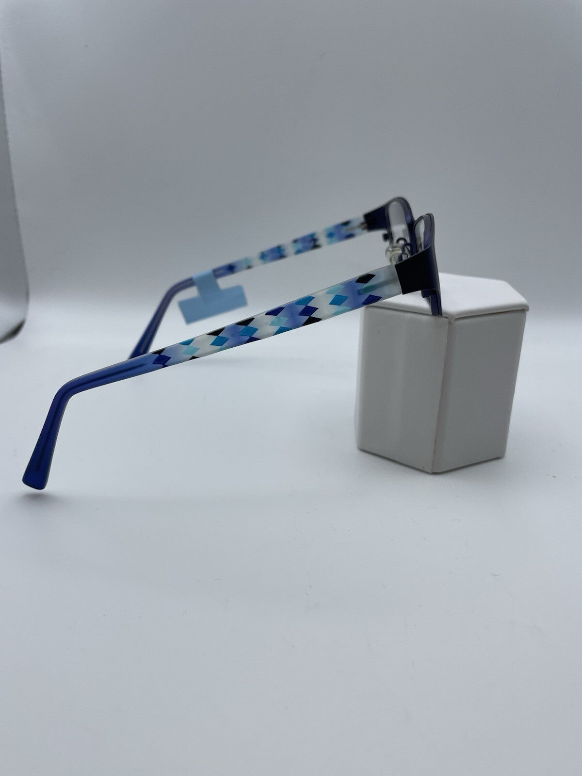 KLiiK Denmark Brand K478 Model 47 Eye Blue NEW