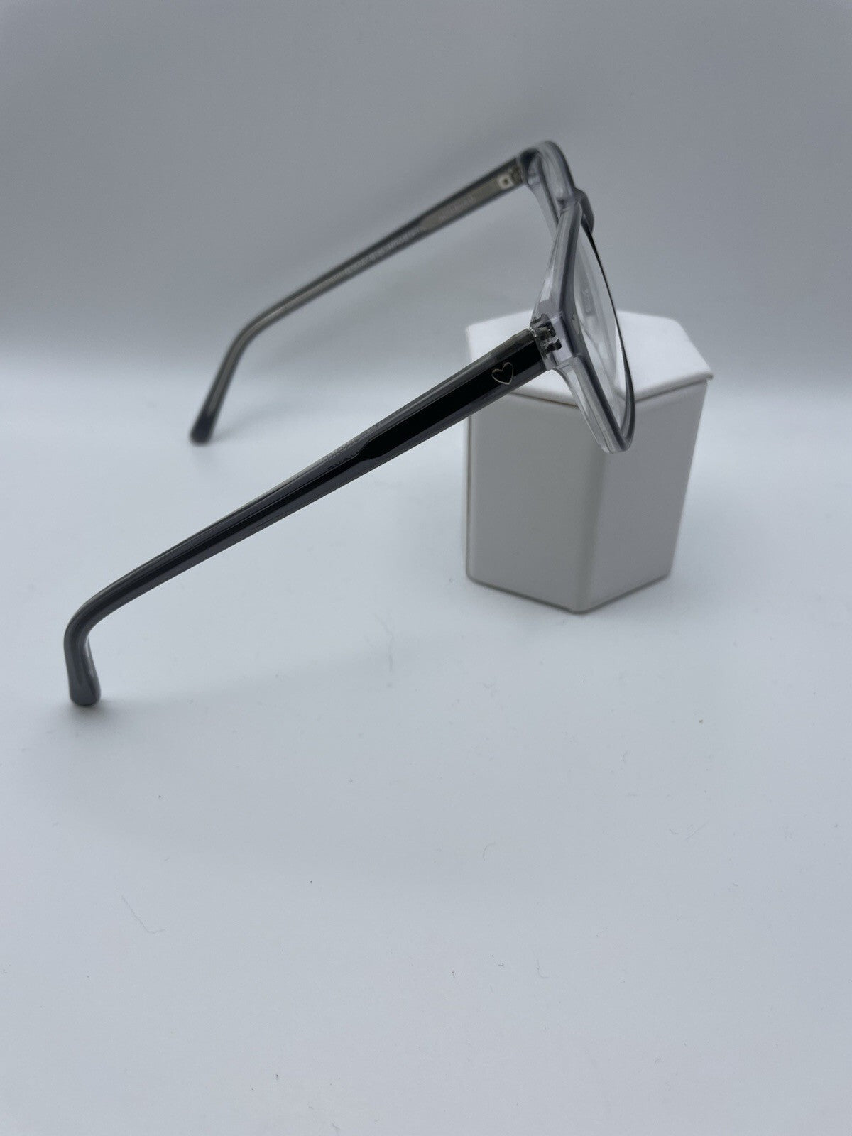 B.U.M. Equipment Brand Achieved Model 54 Eye Smoke NEW