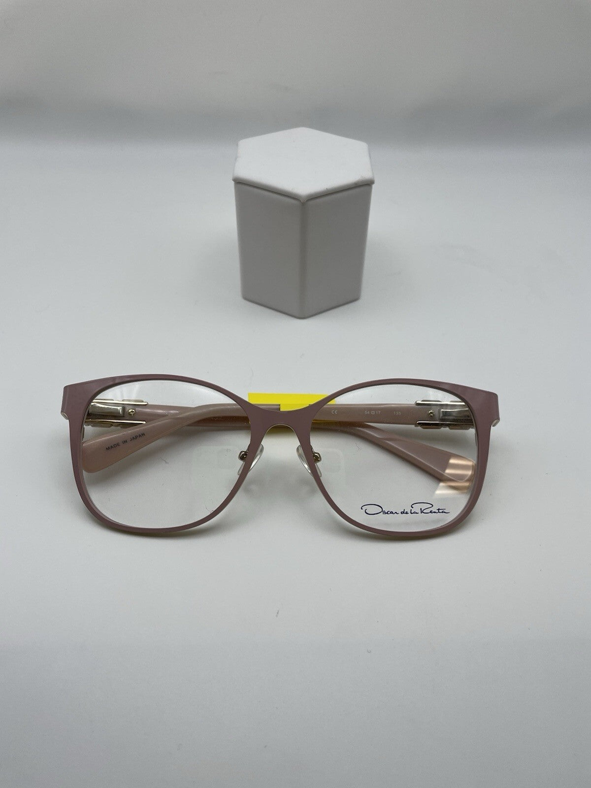 Oscar de la Renta Brand ODLR510 Model 54 Eye Pink NEW