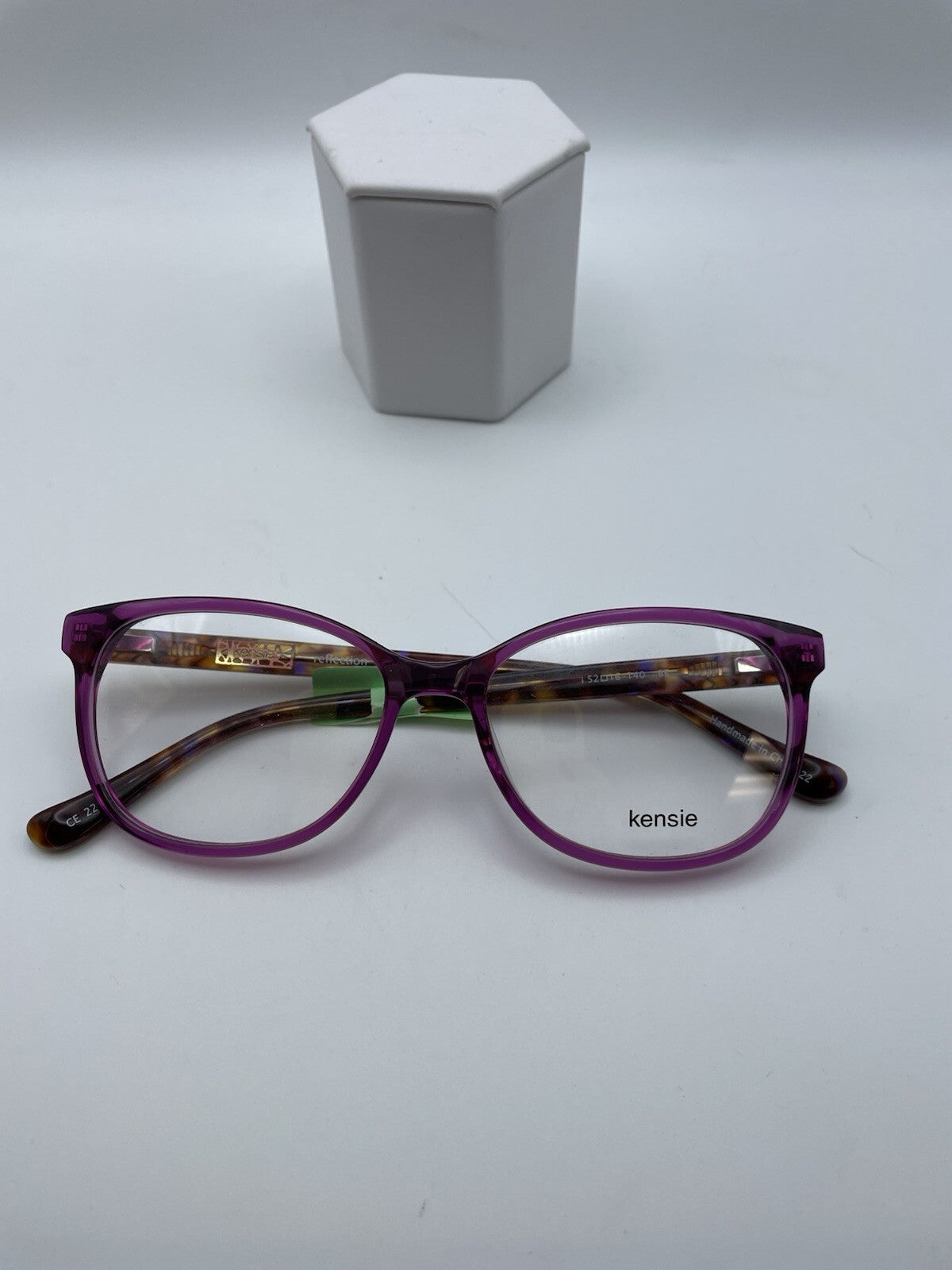Kensie Brand Reflection Model 52 Eye Berry NEW