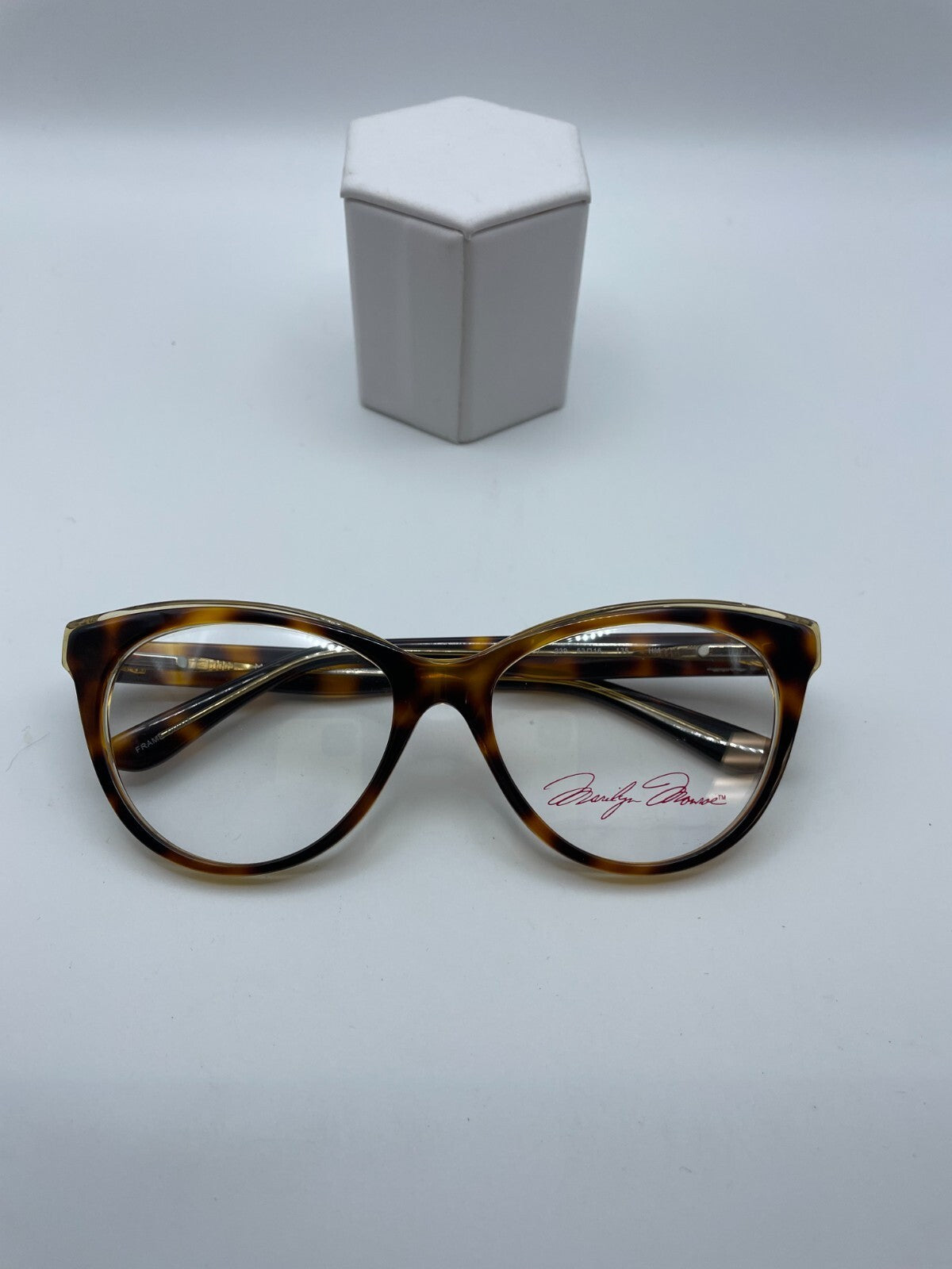 Marilyn Monroe Brand MMO167 Model 53 Eye Amber Tort NEW